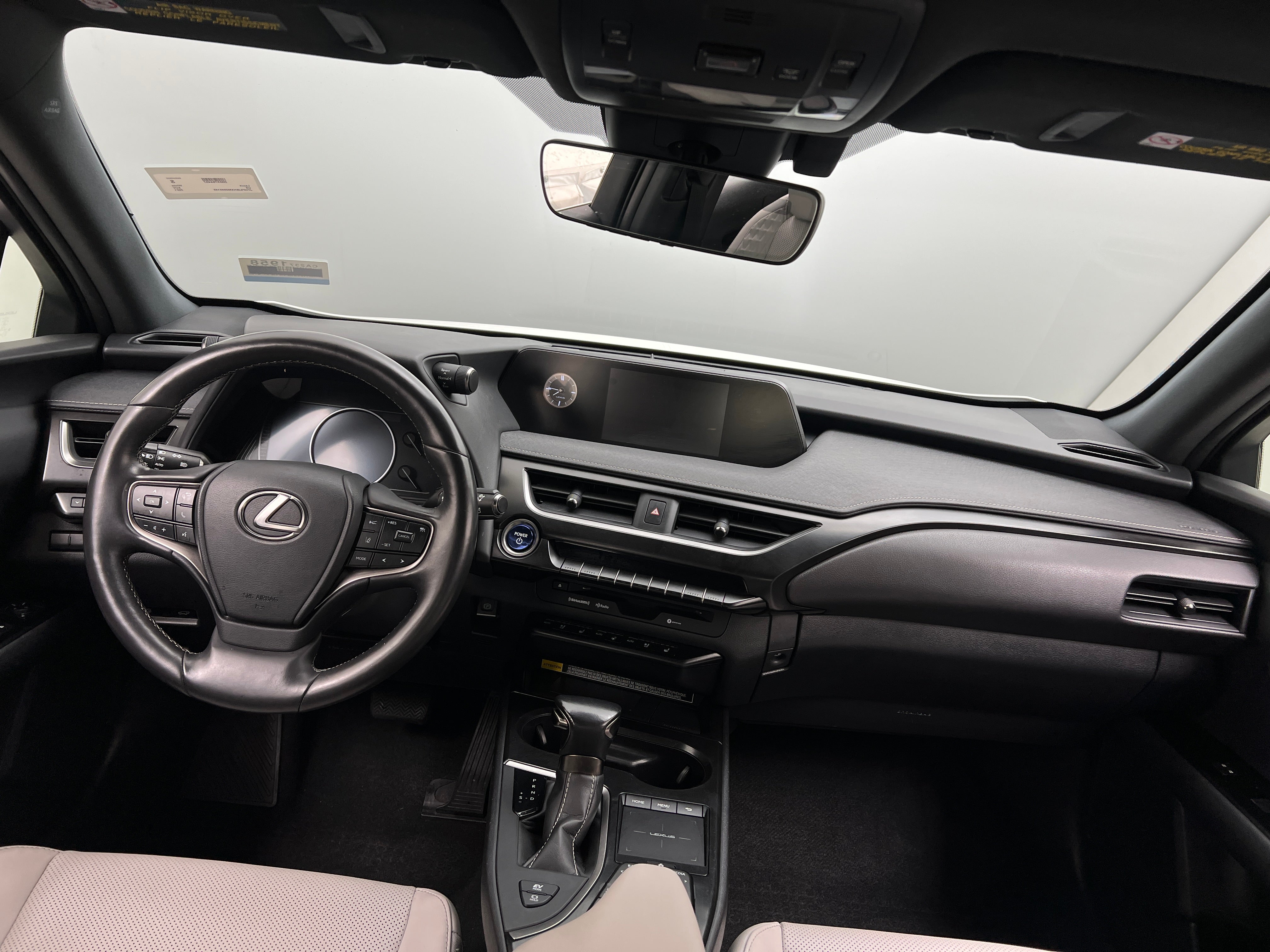 2021 Lexus UX 250h 2
