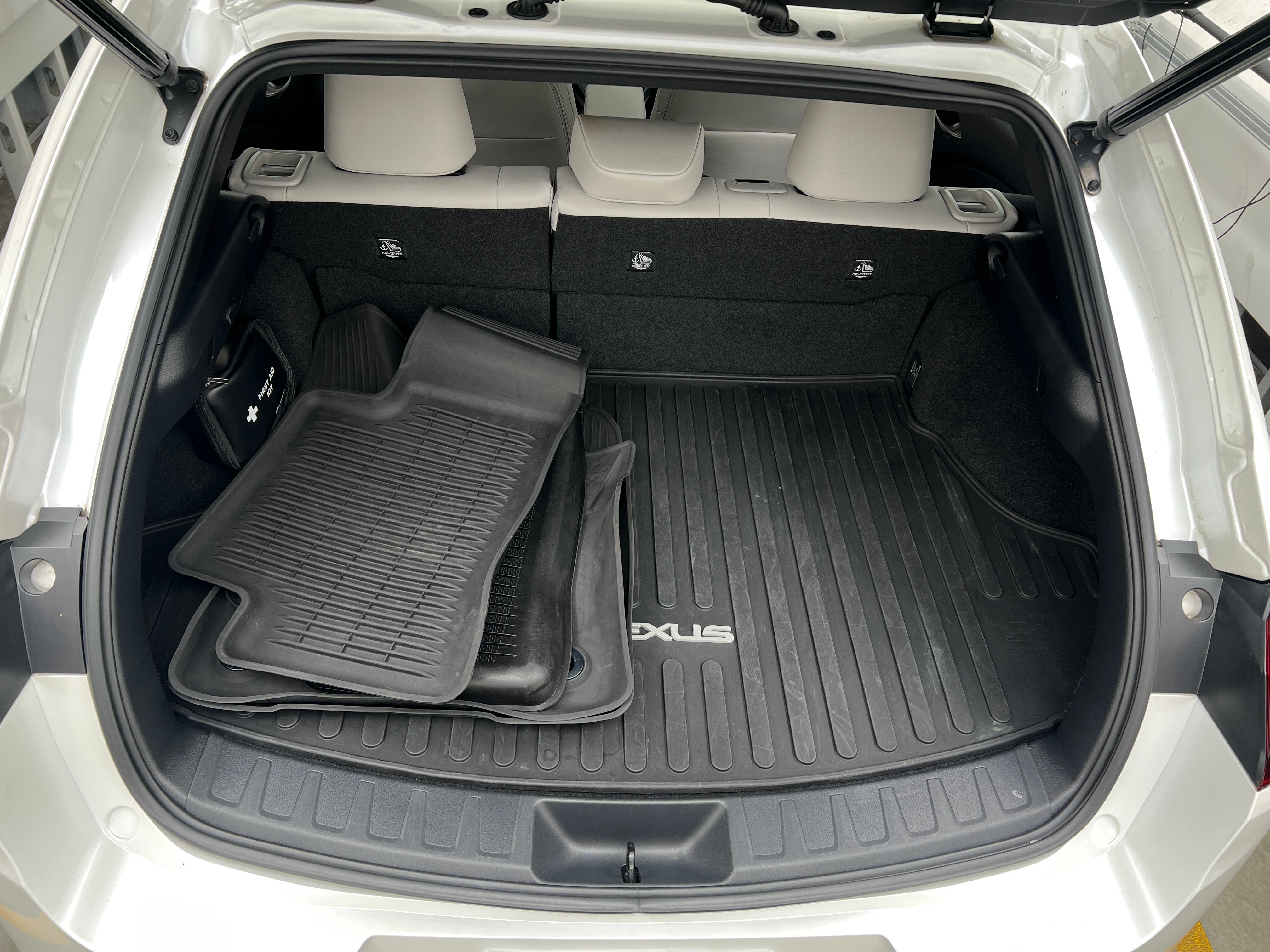 2021 Lexus UX 250h 6