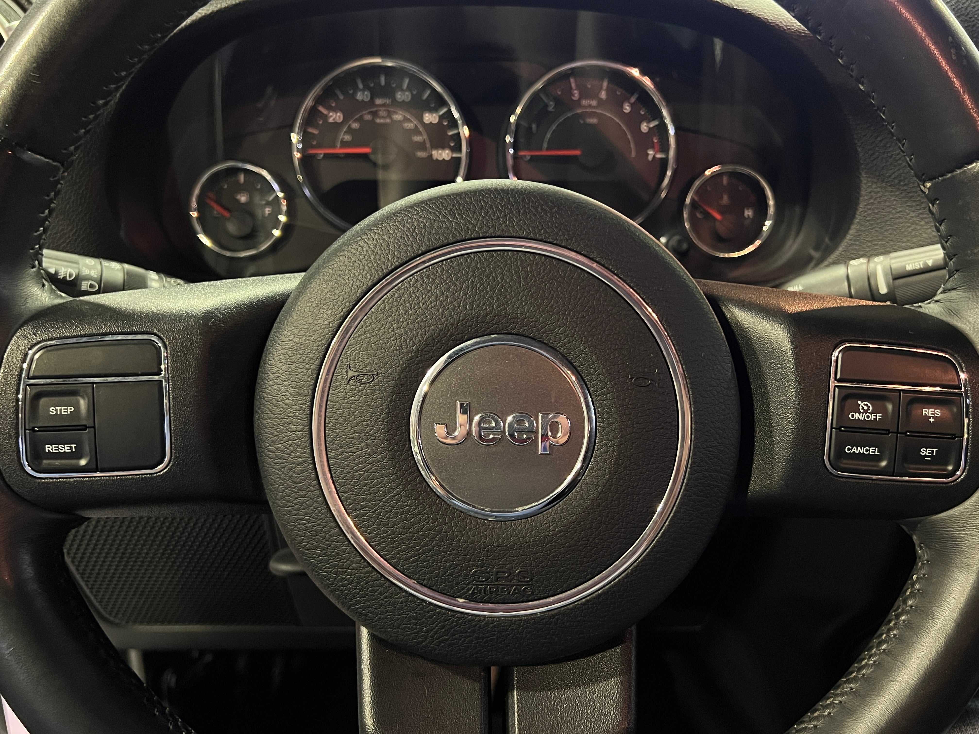 2015 Jeep Wrangler Sahara 4