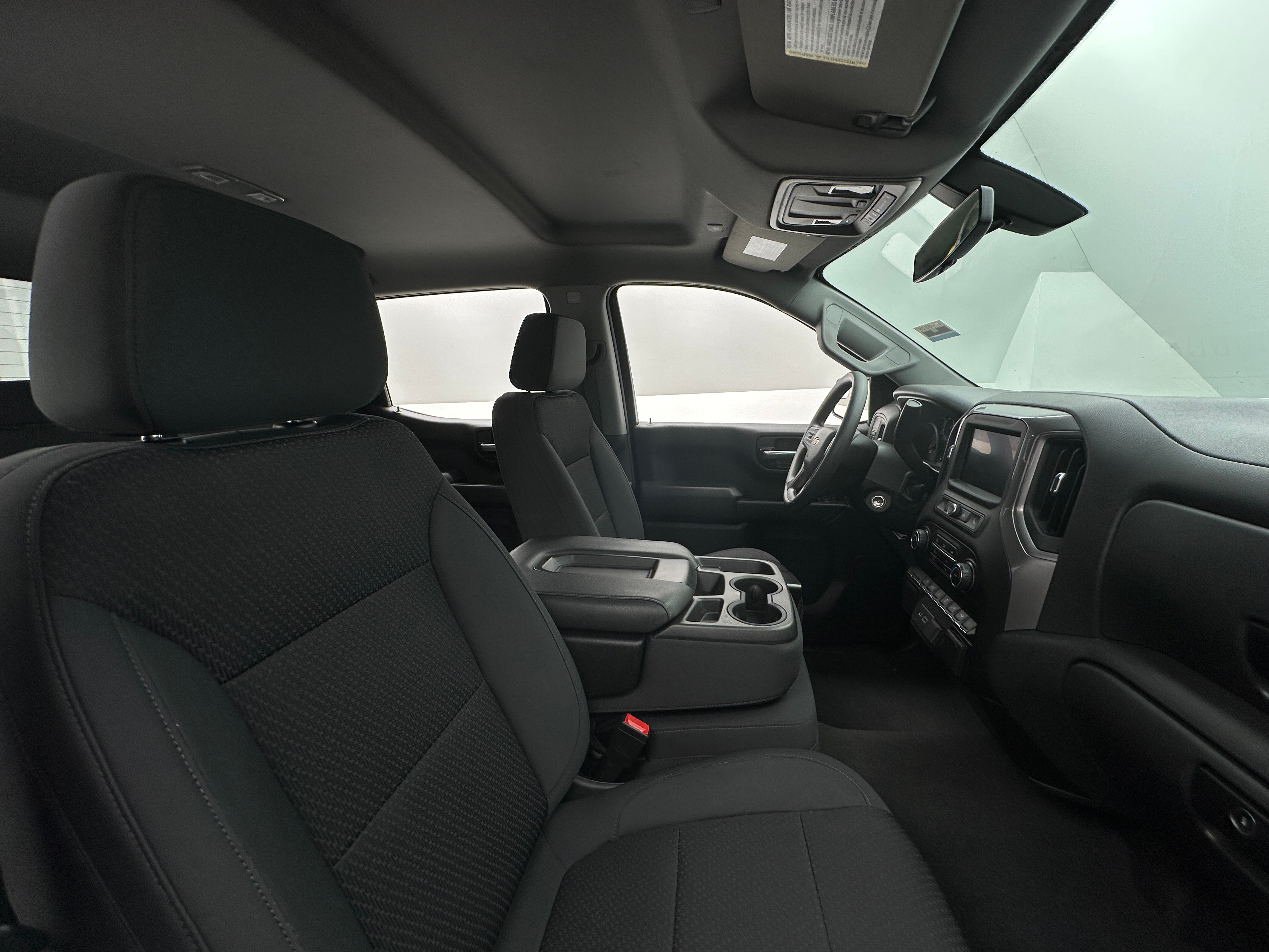 2021 Chevrolet Silverado 1500 Custom 2