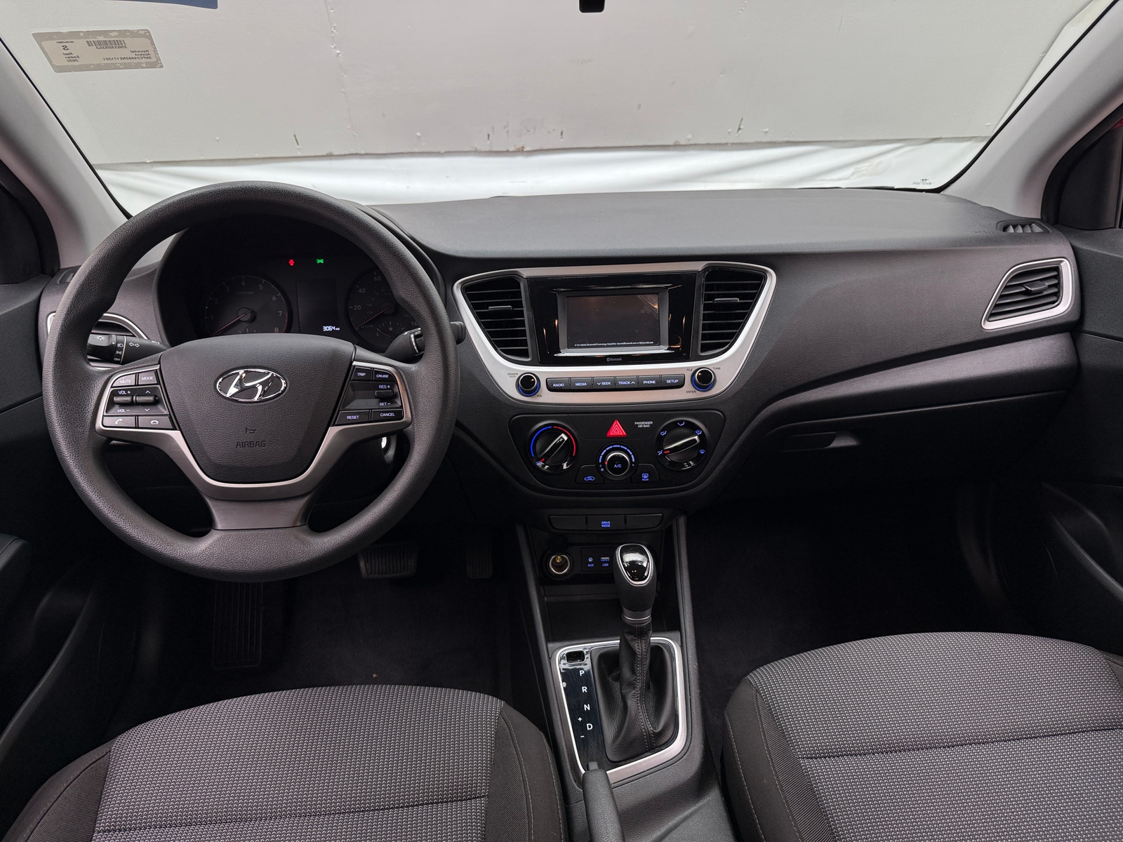 Thumbnail: 2022 Hyundai Accent - 3