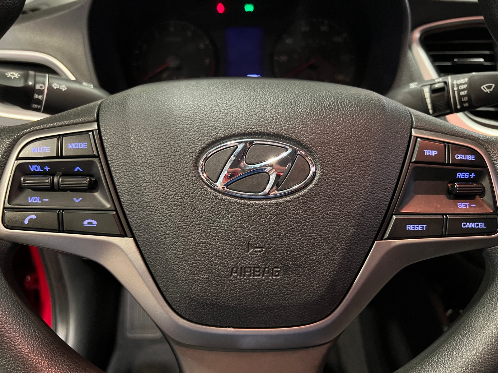 Thumbnail: 2022 Hyundai Accent - 5