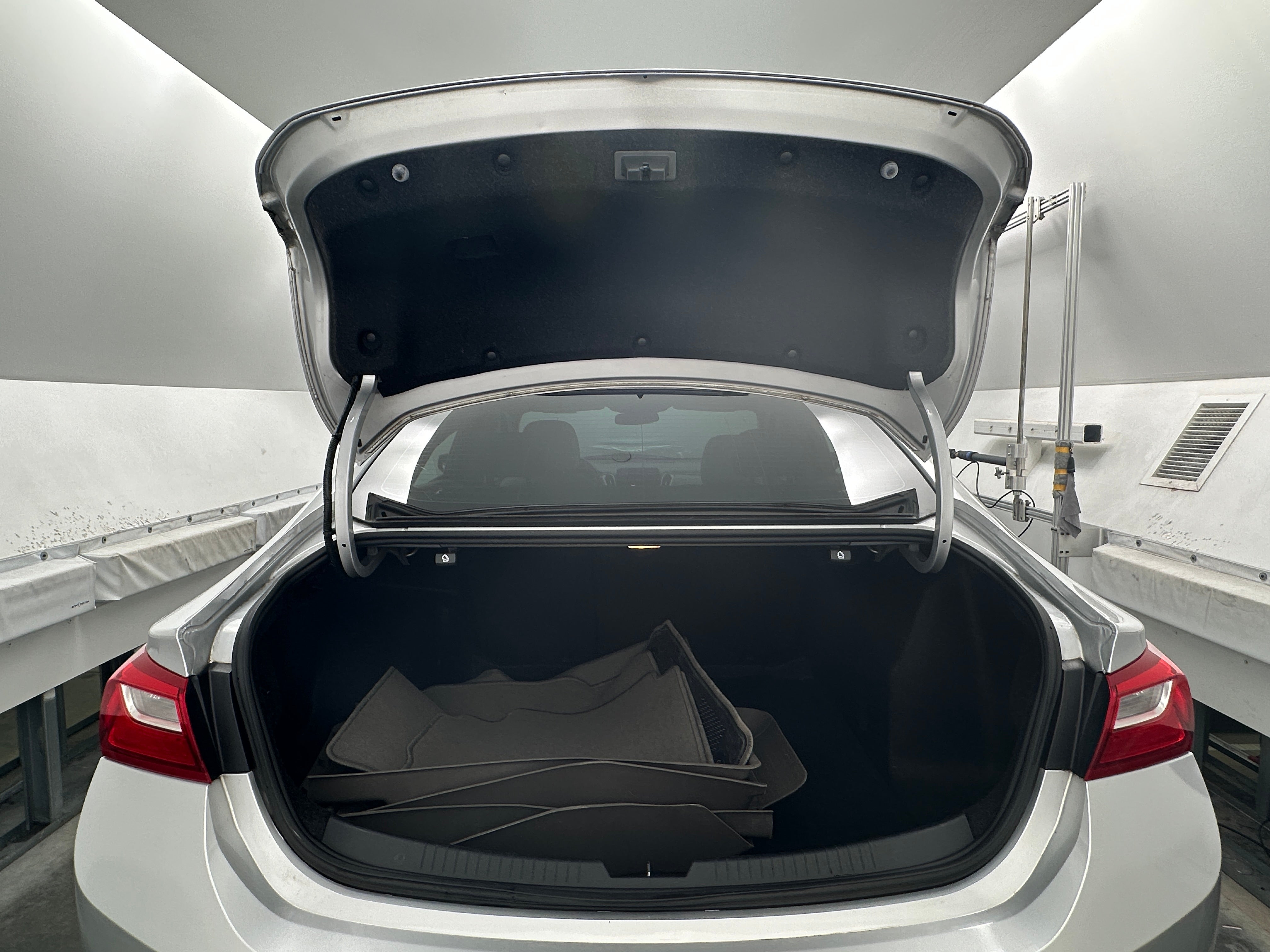 2020 Chevrolet Malibu LS 7