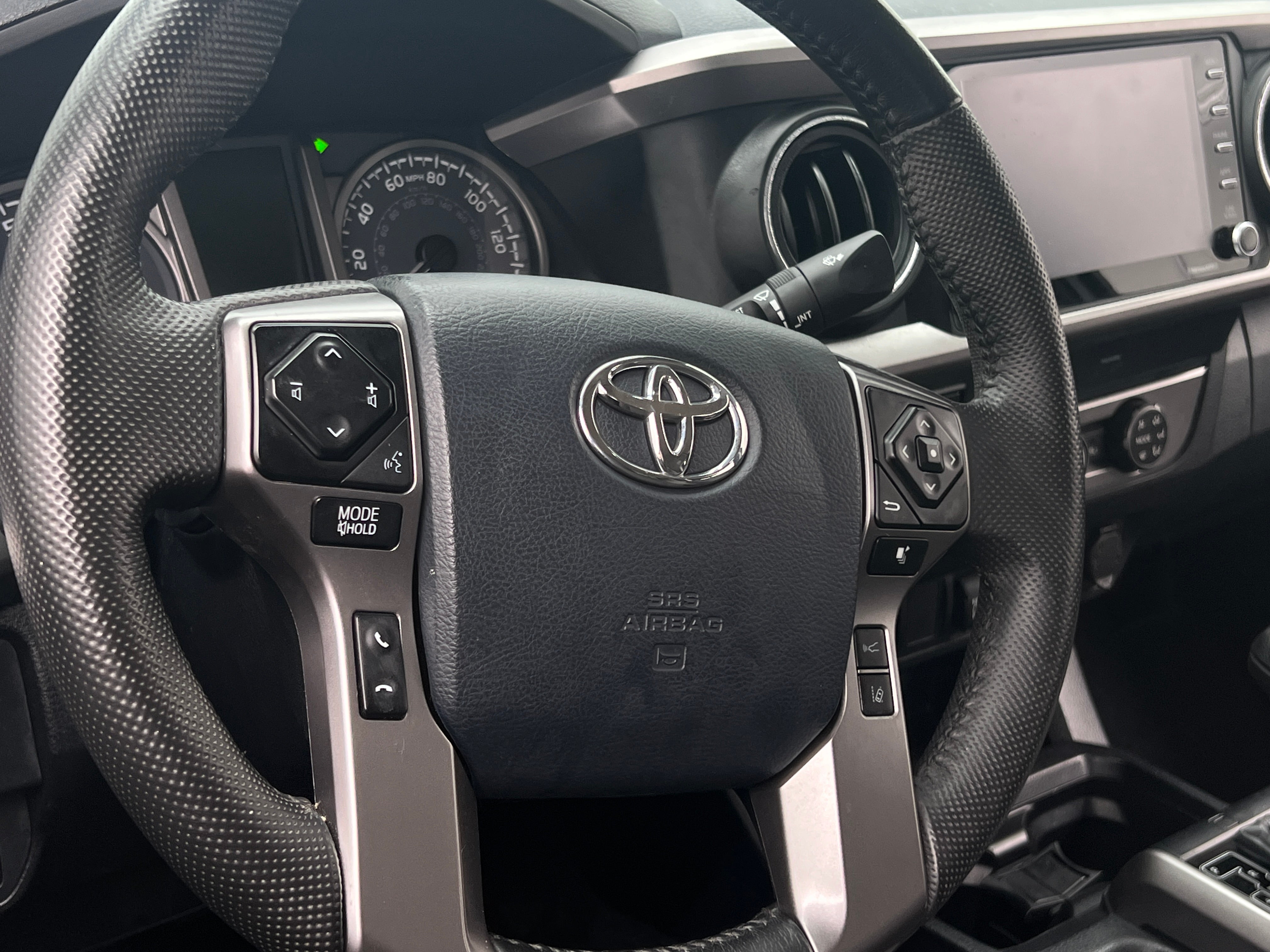 2020 Toyota Tacoma SR5 5