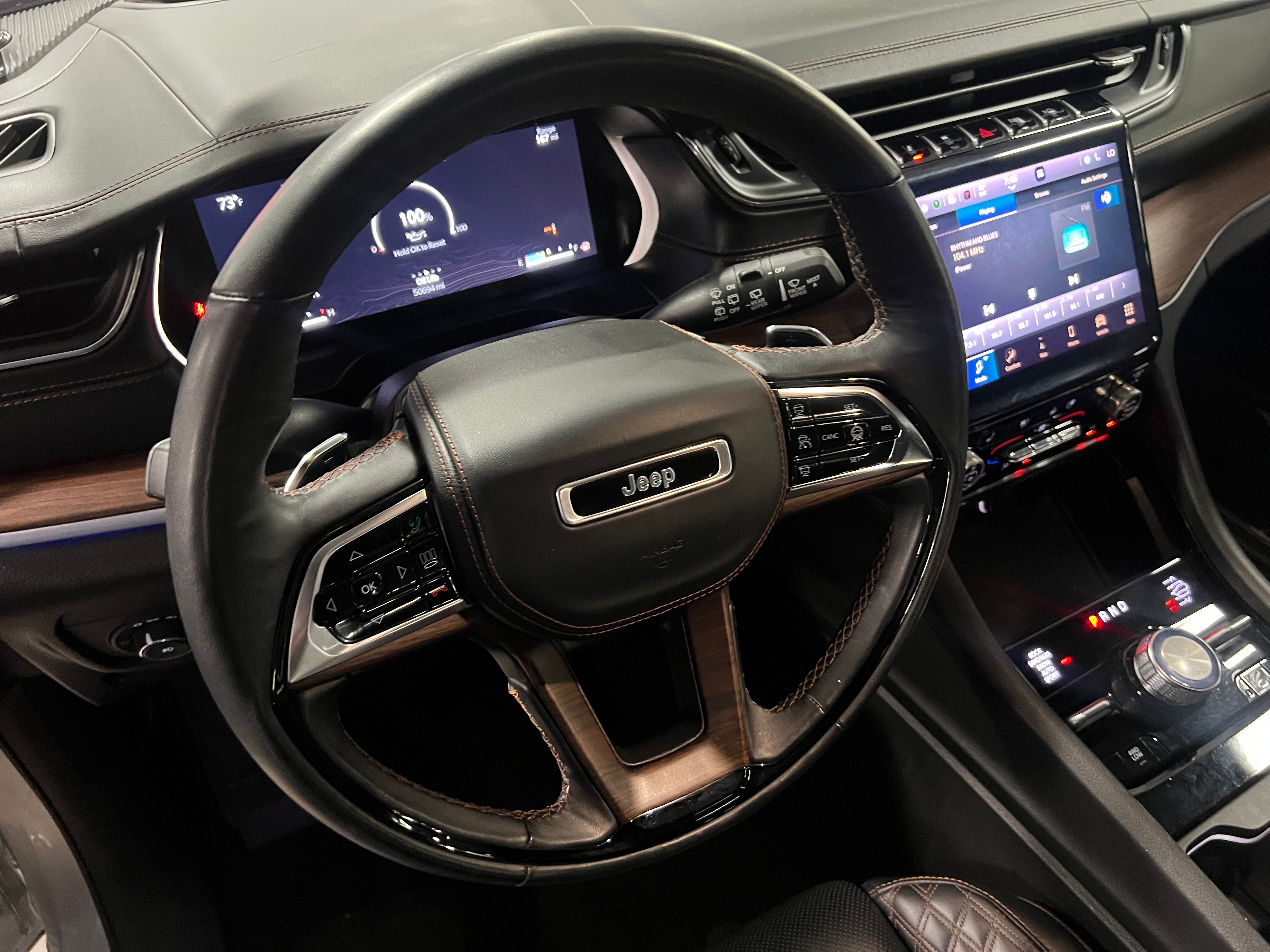 2023 Jeep Grand Cherokee Summit 4