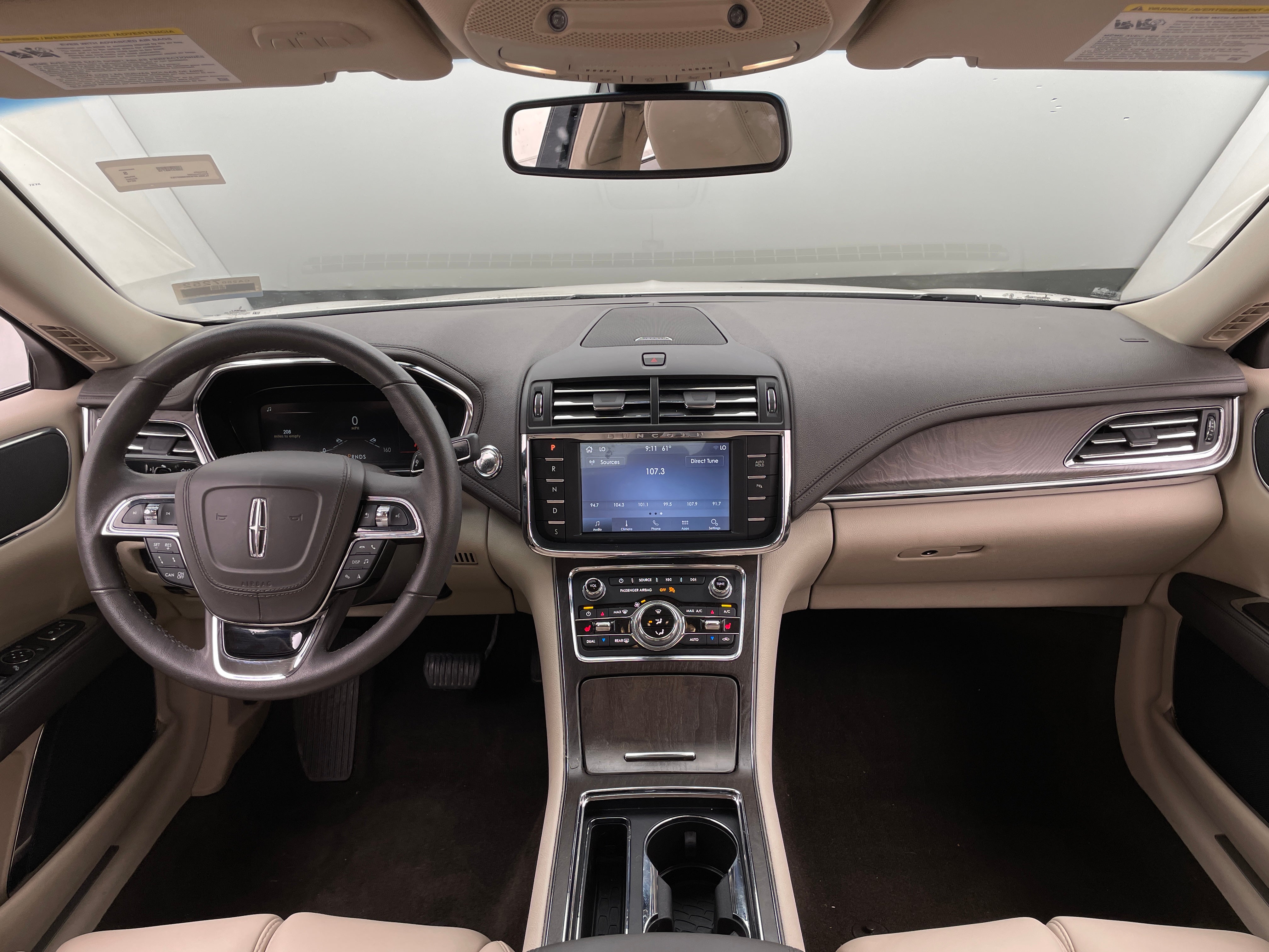 Thumbnail: 2019 Lincoln Continental - 2