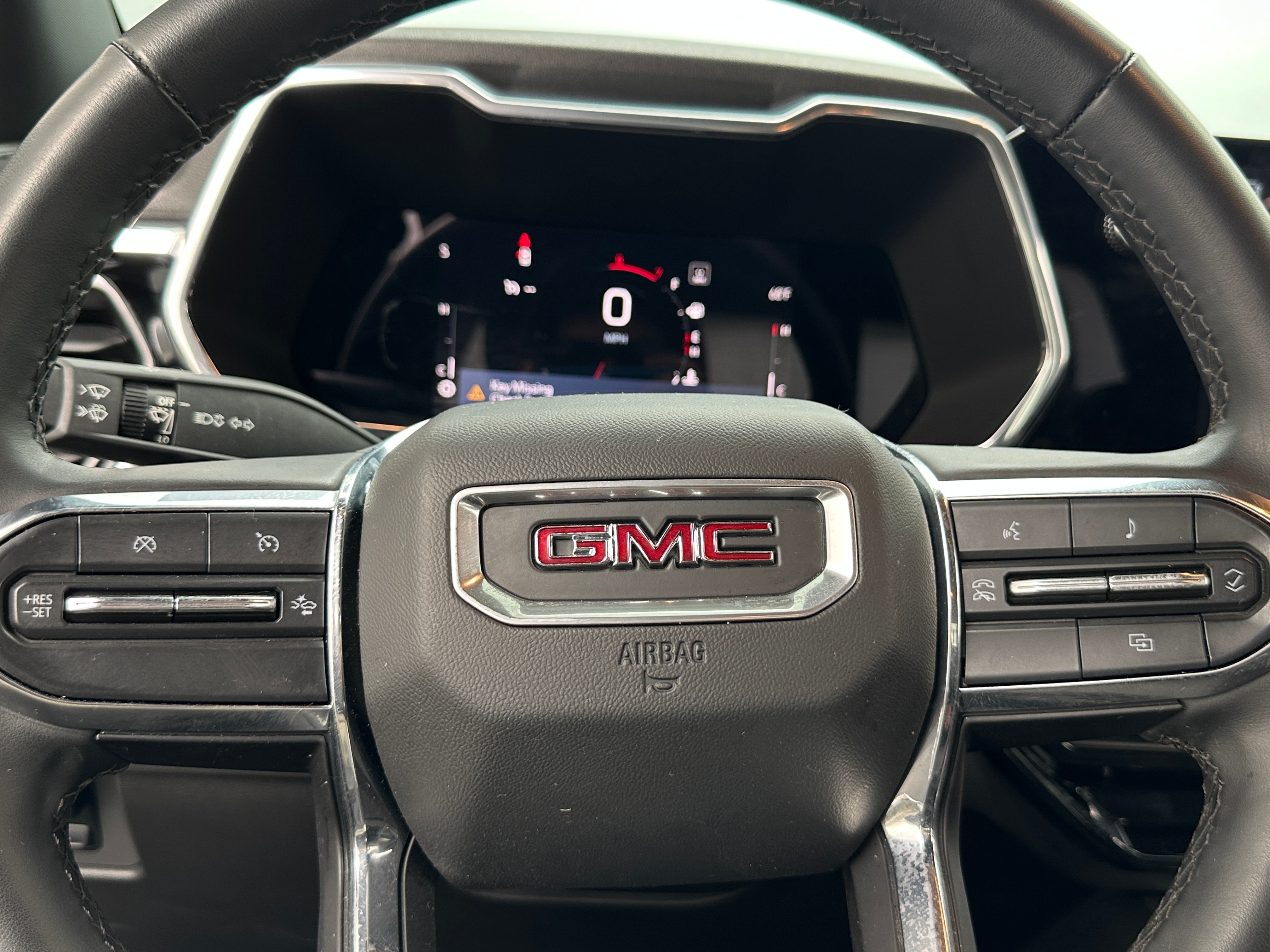 2023 GMC Canyon Elevation 5