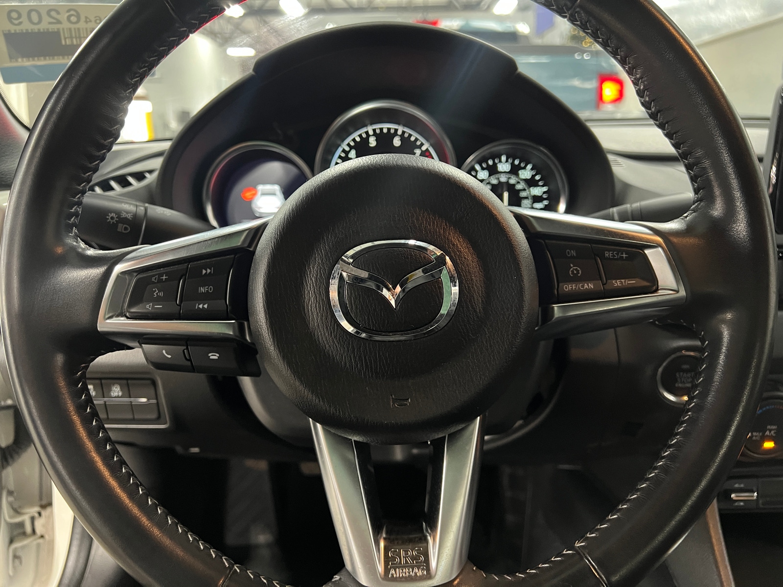 Thumbnail: 2020 Mazda MX-5 Miata - 5