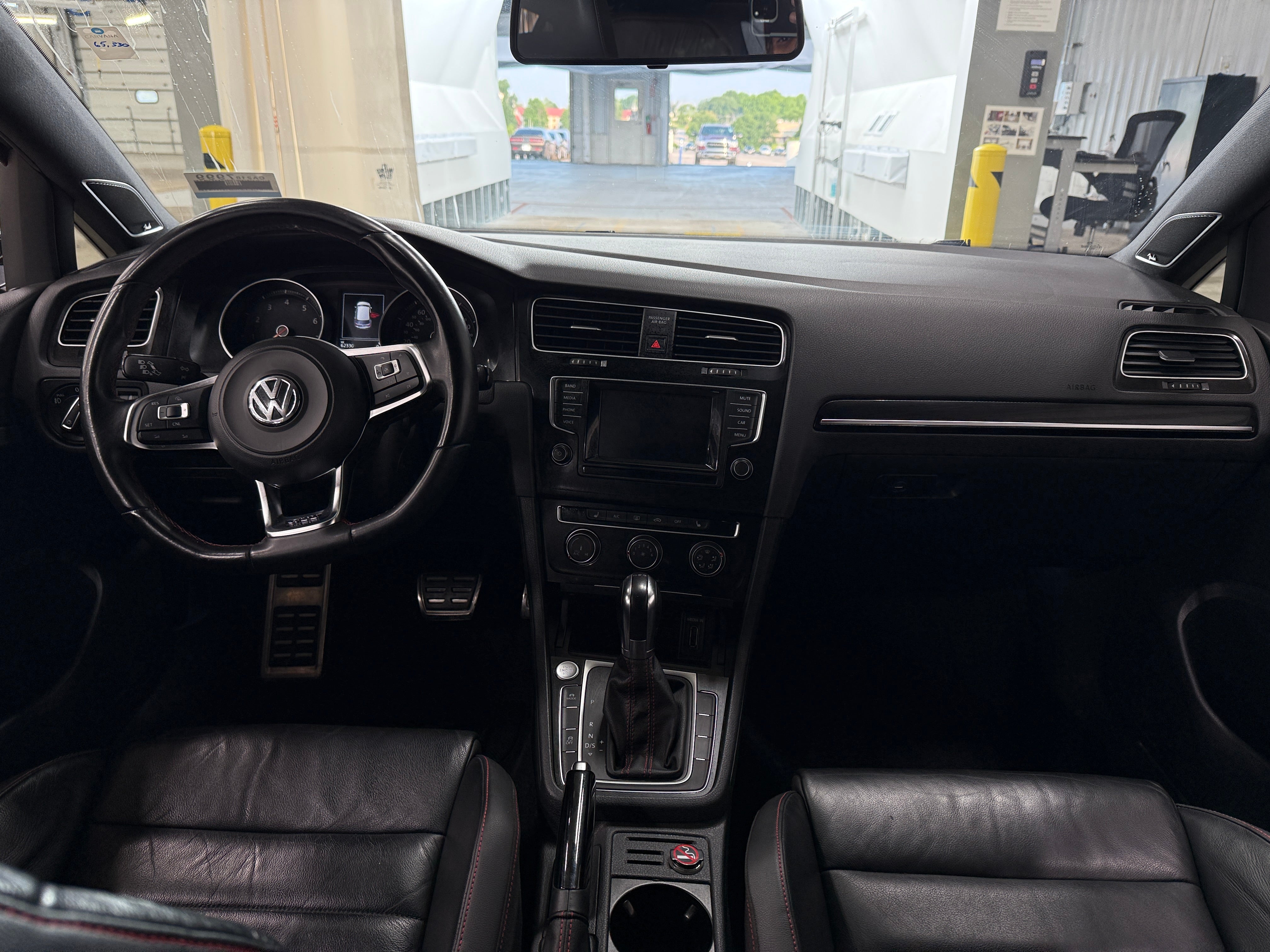 2015 Volkswagen Golf GTI SE 3