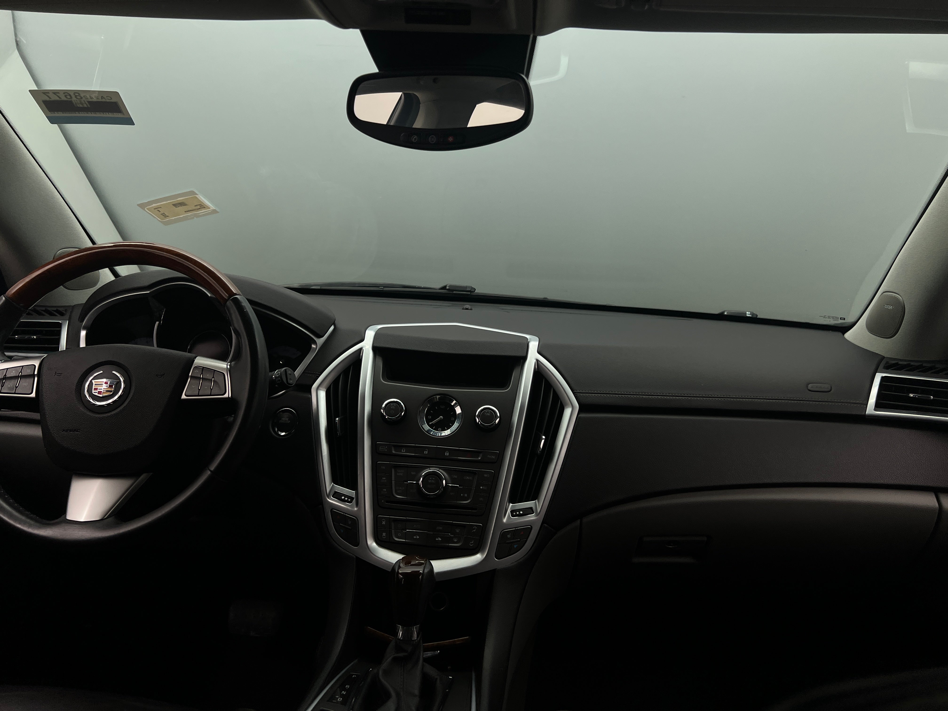 2010 Cadillac SRX Base 2