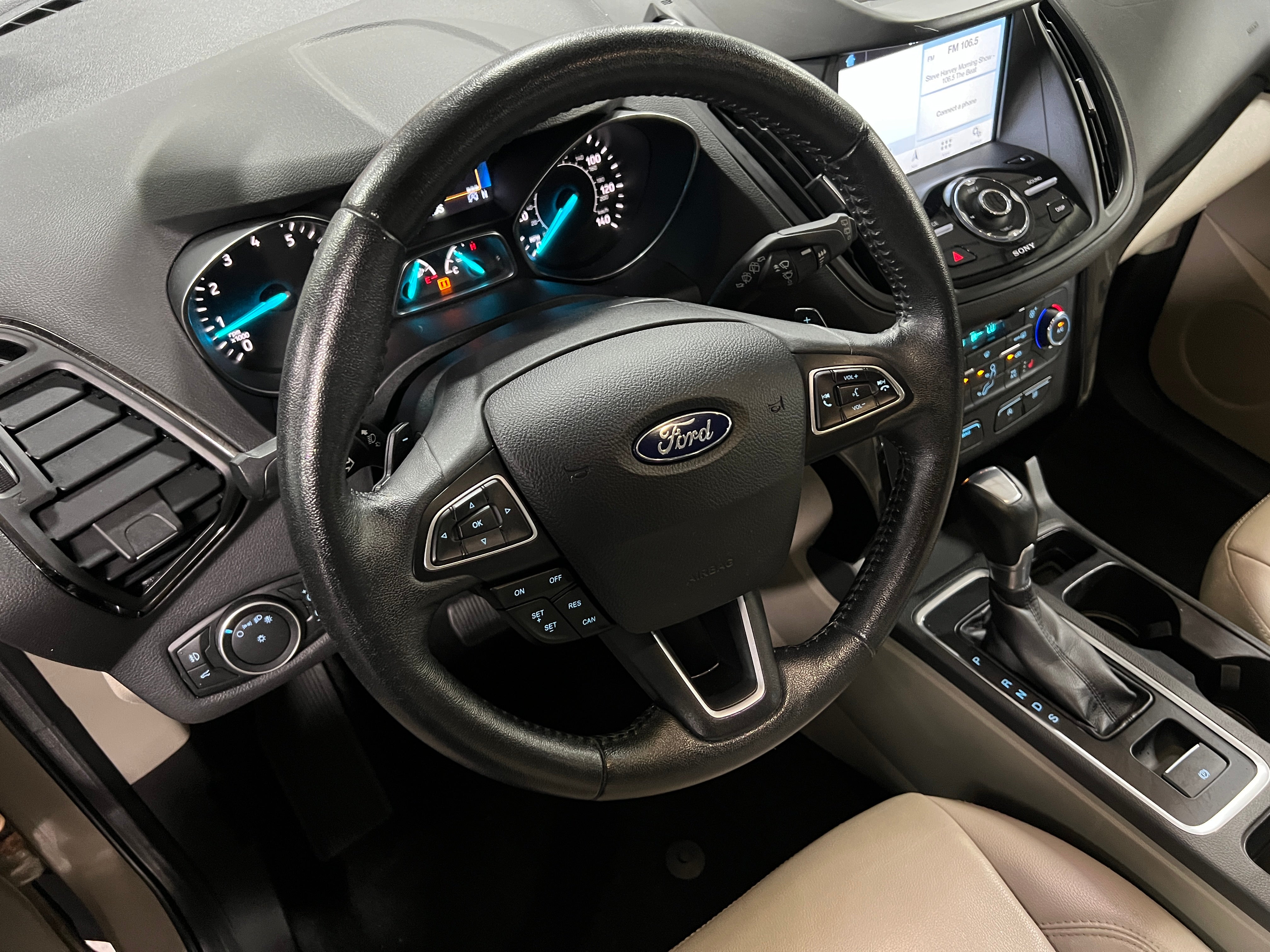 2017 Ford Escape Titanium 4