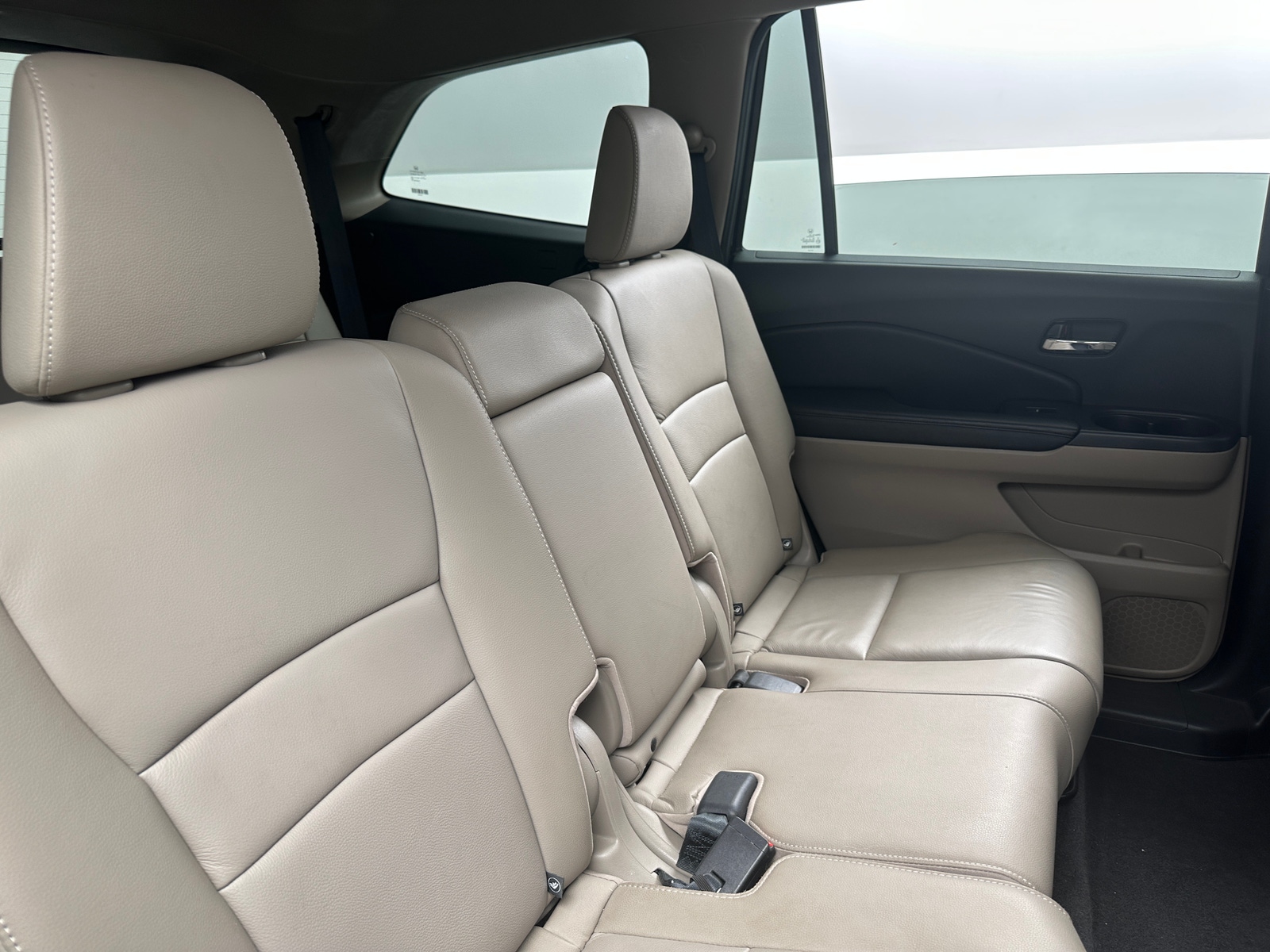Thumbnail: 2016 Honda Pilot - 5