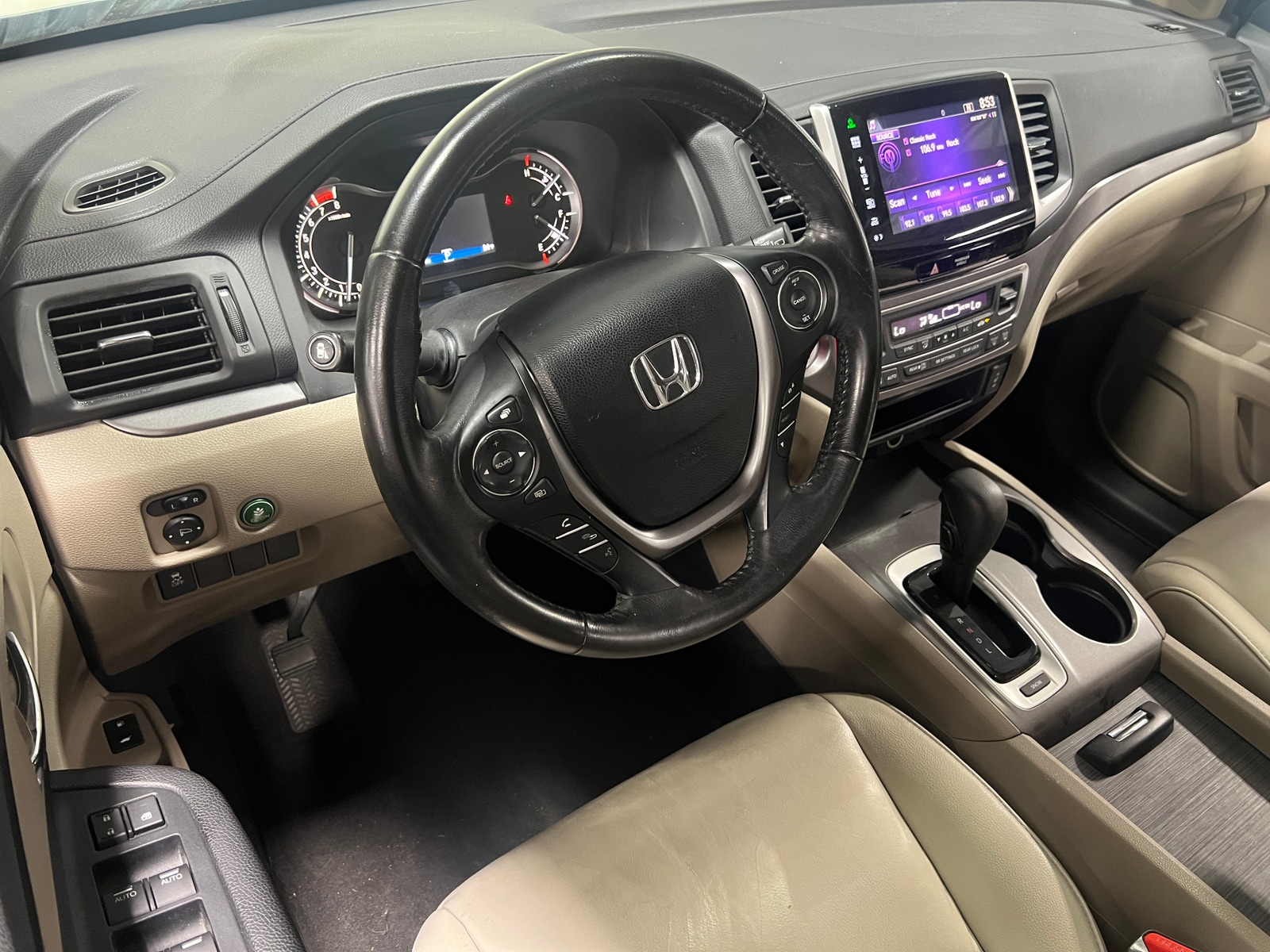 Thumbnail: 2016 Honda Pilot - 2