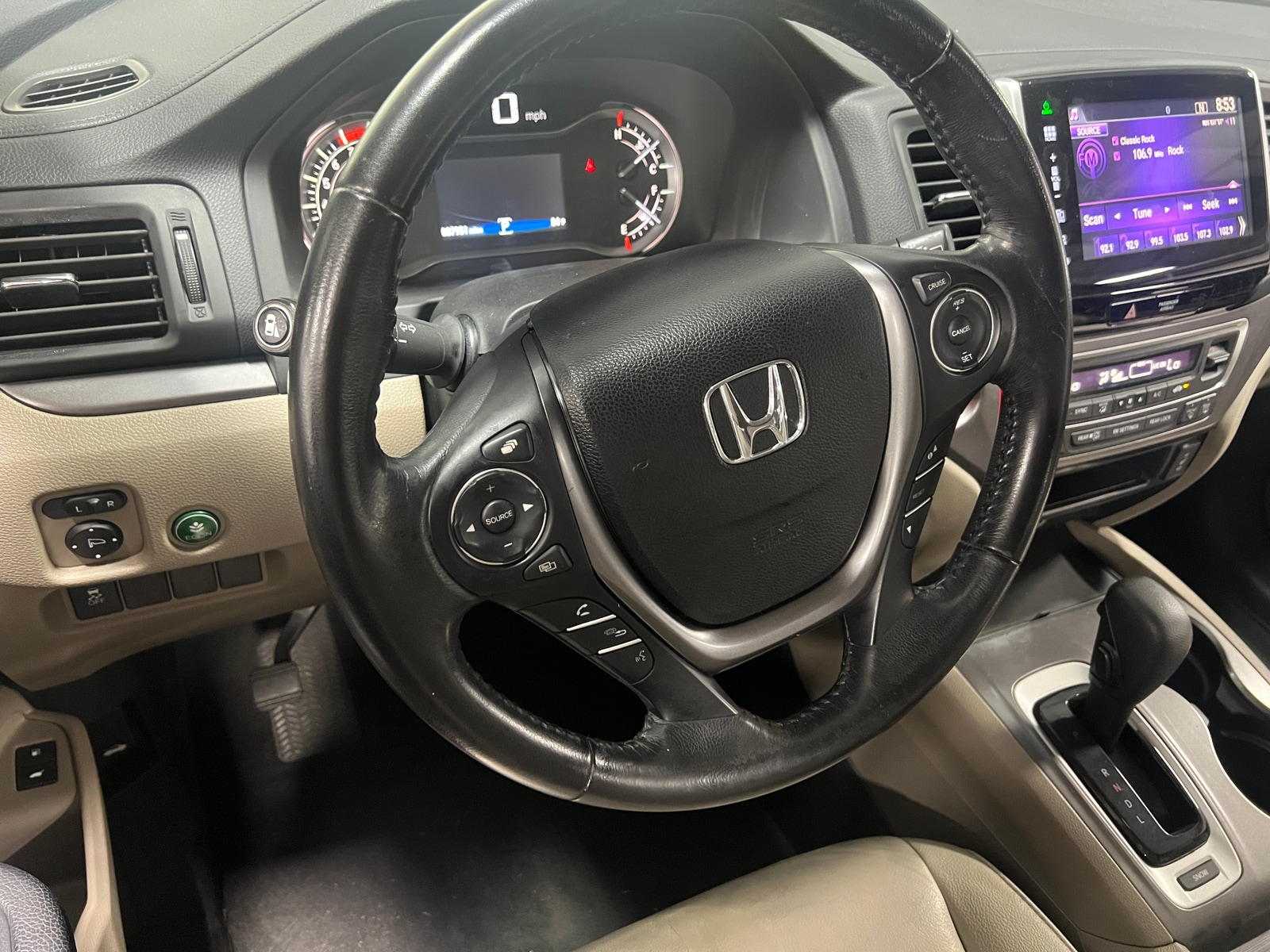 Thumbnail: 2016 Honda Pilot - 4