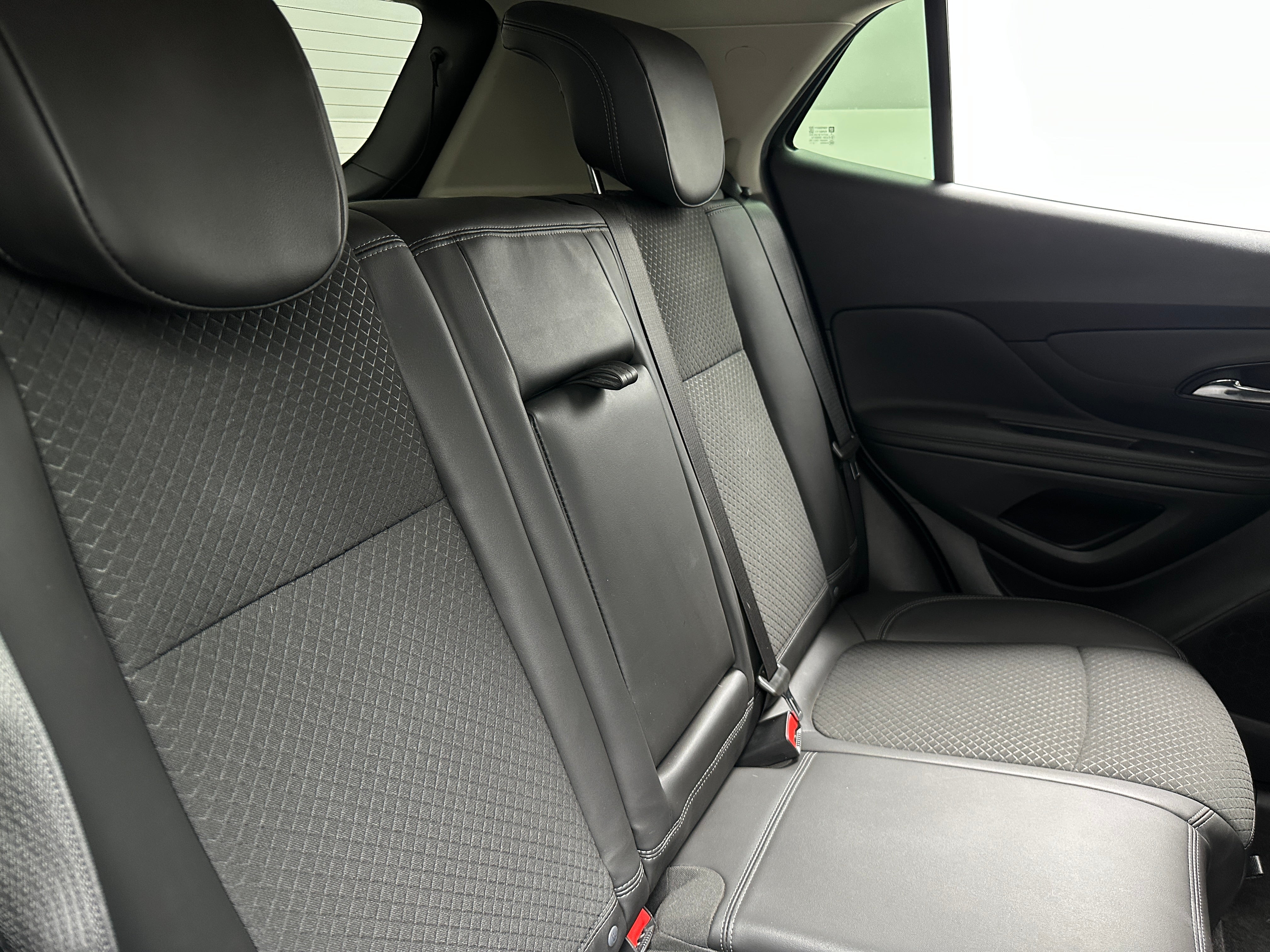 2022 Buick Encore Preferred 6