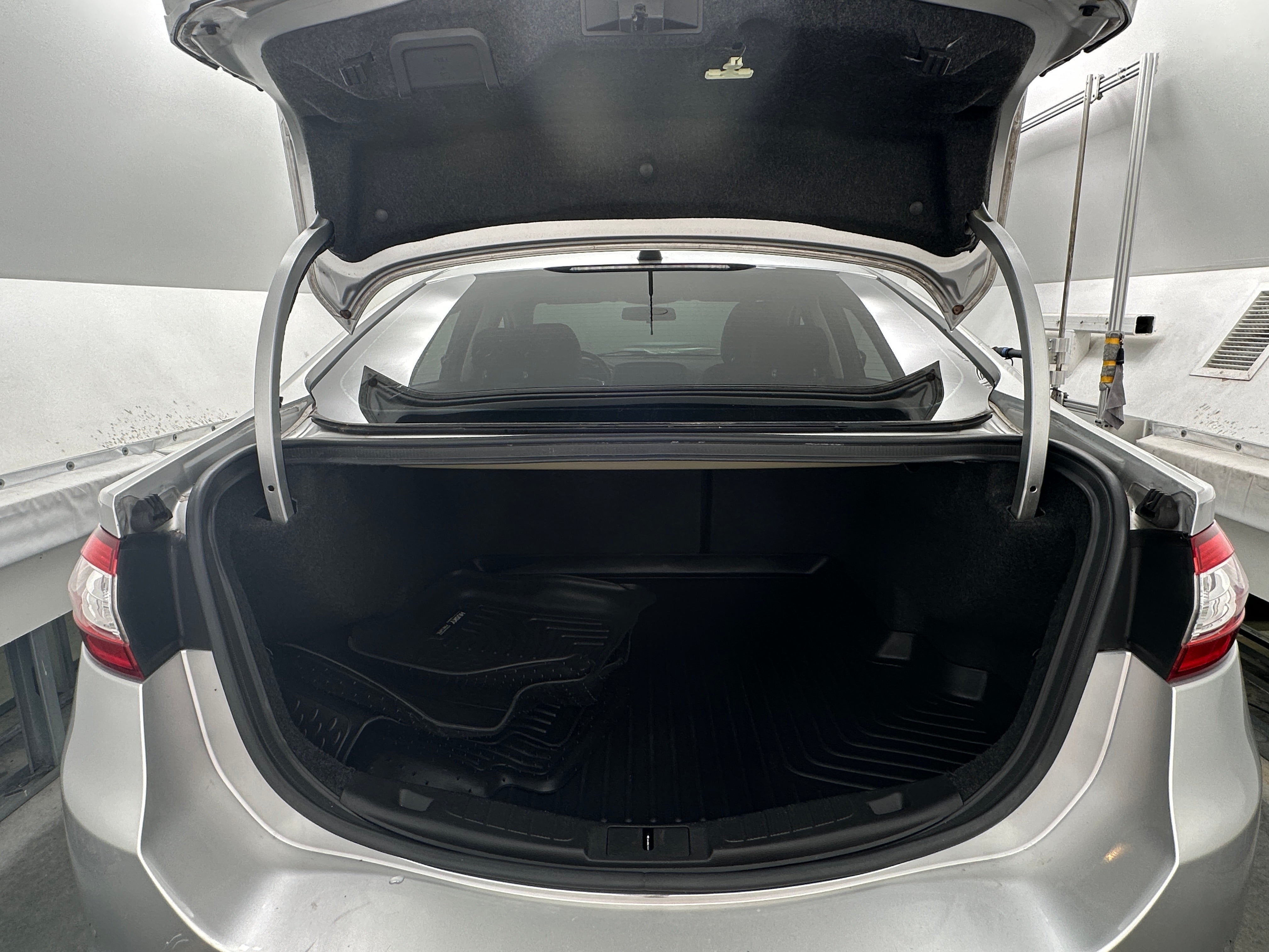 2015 Ford Fusion SE 6