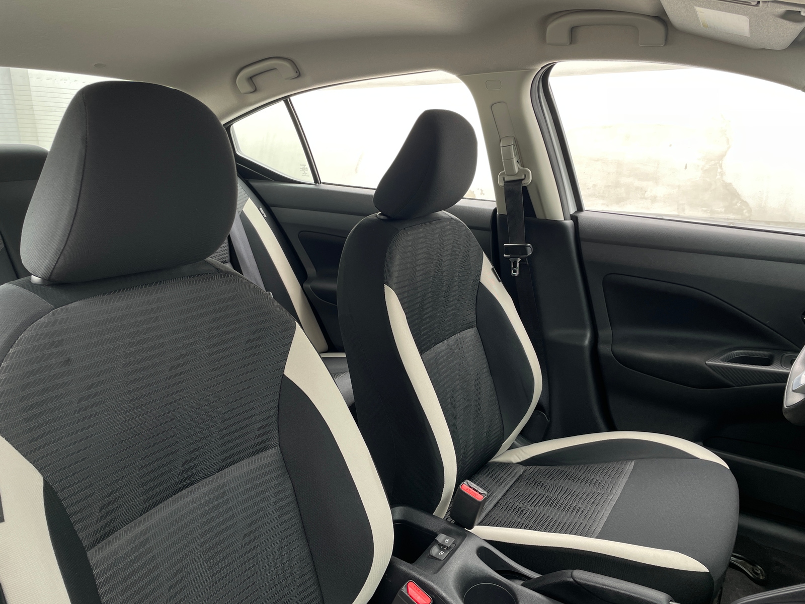 Thumbnail: 2021 Nissan Versa - 2