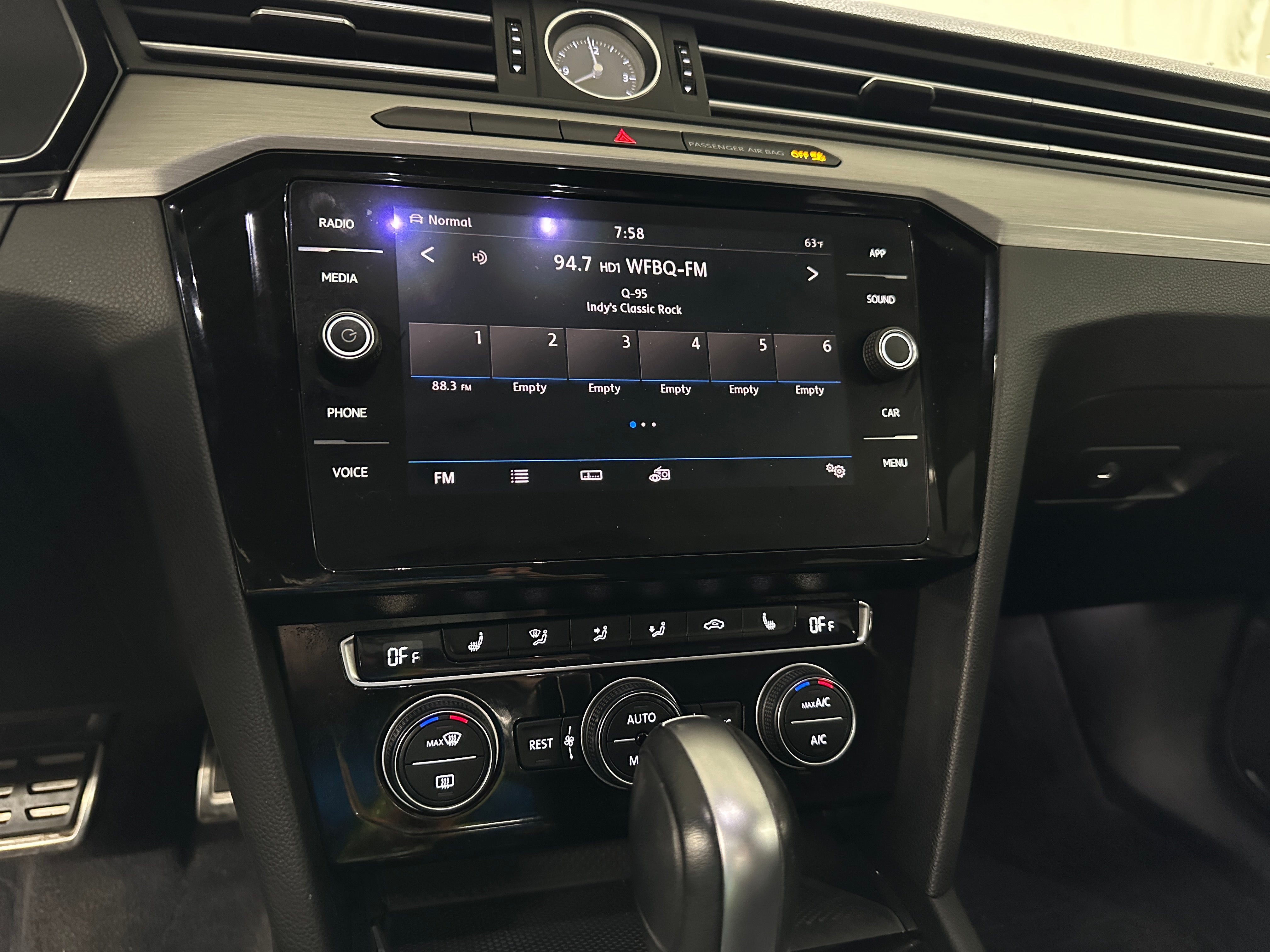 2019 Volkswagen Arteon SE 3