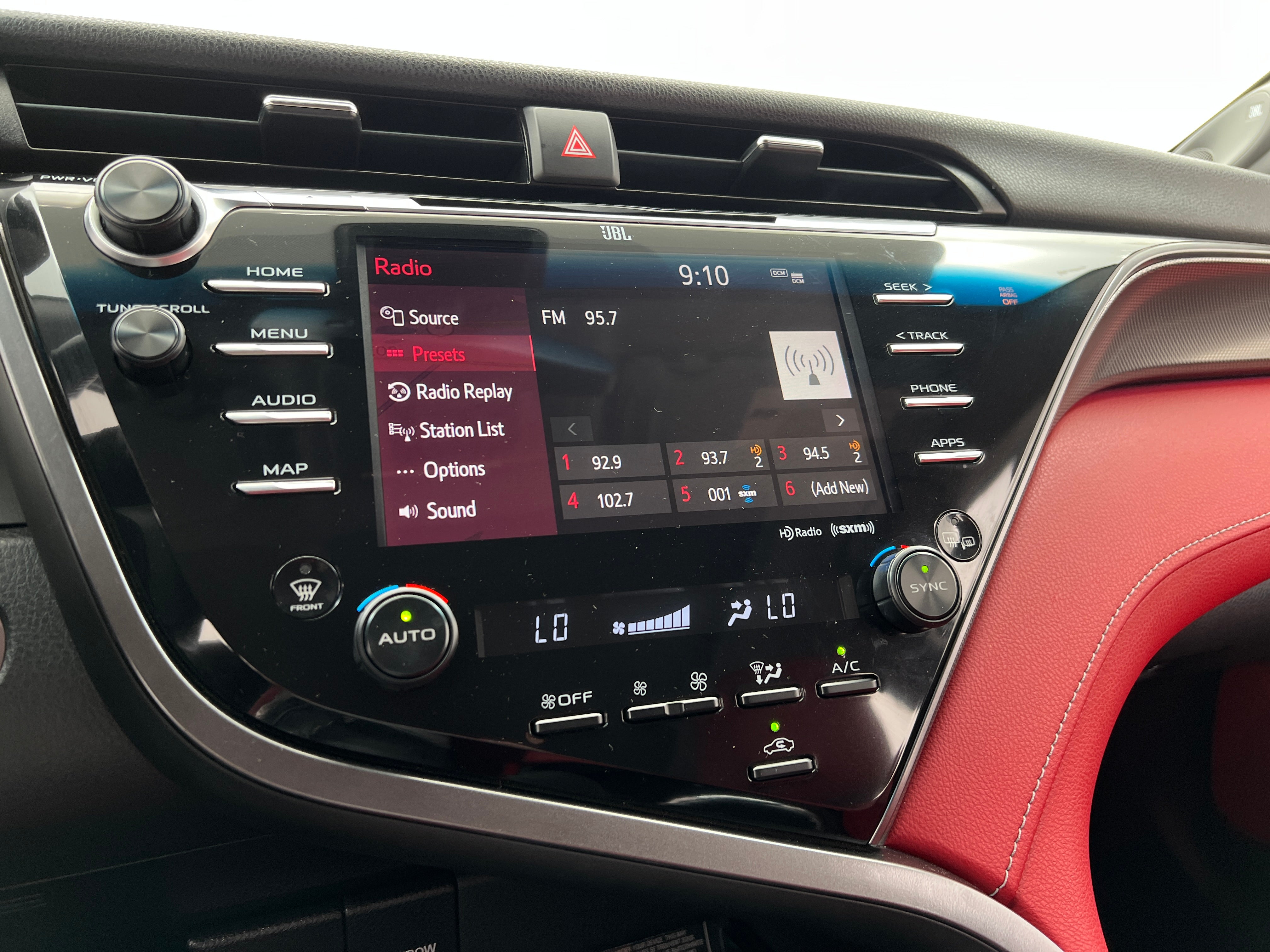 2019 Toyota Camry XSE 3
