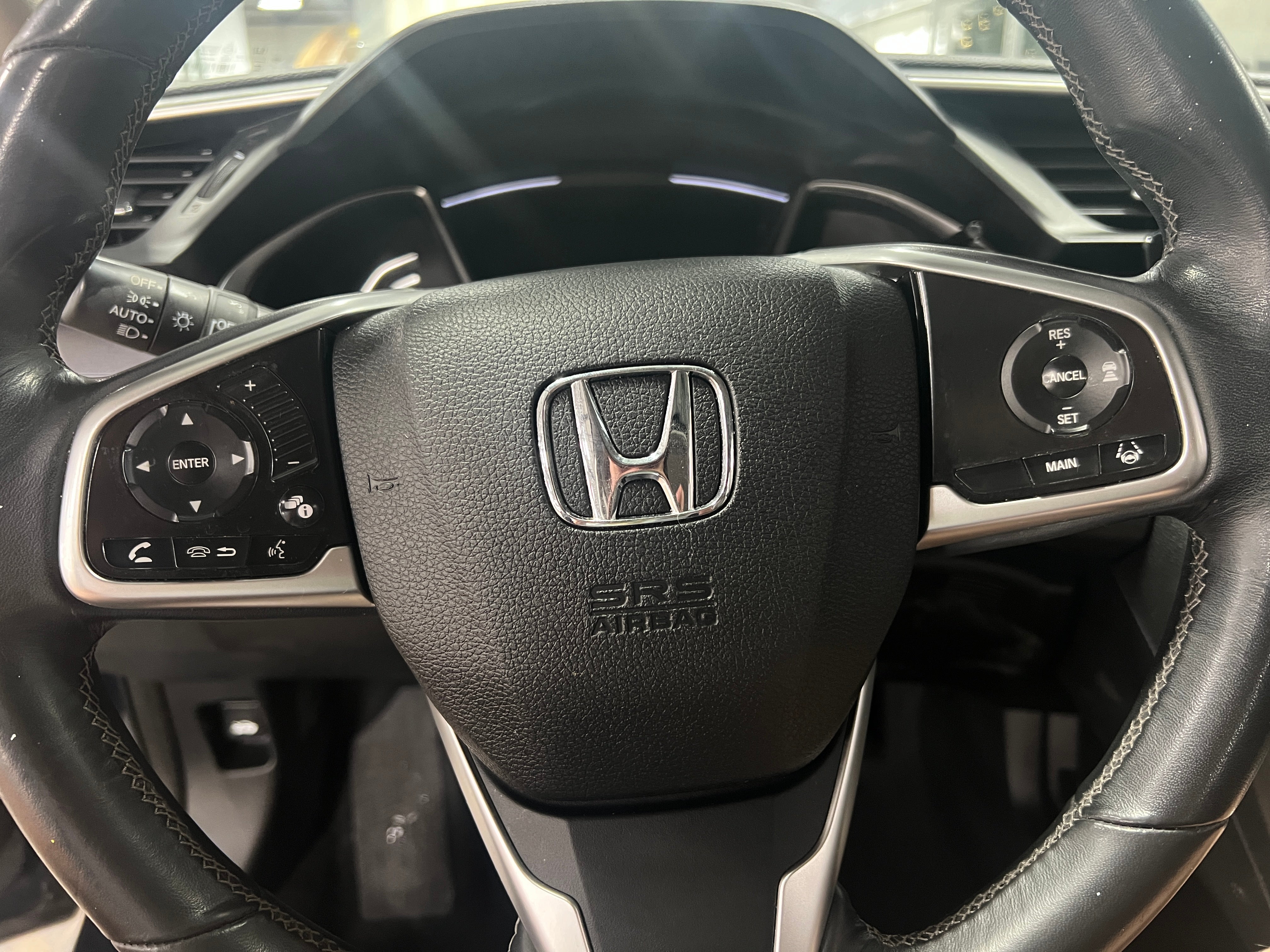 2017 Honda Civic Touring 4