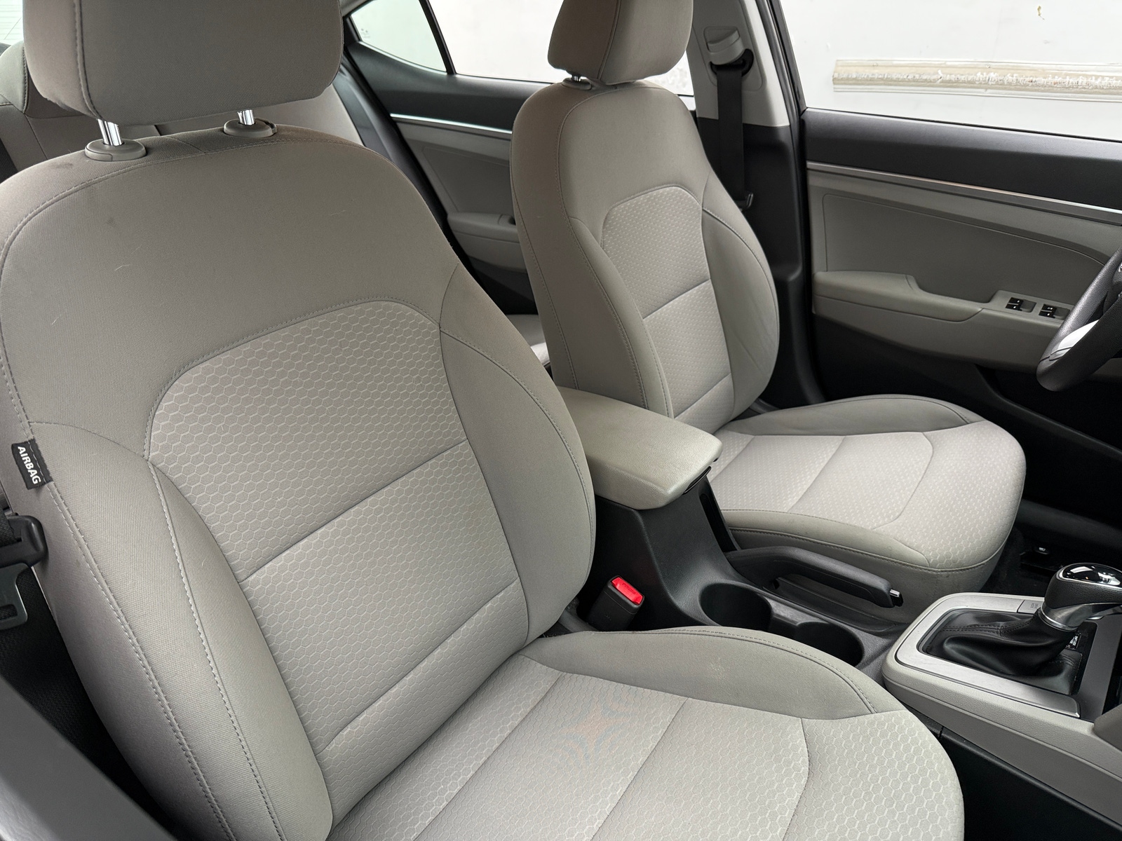 Thumbnail: 2019 Hyundai Elantra - 2