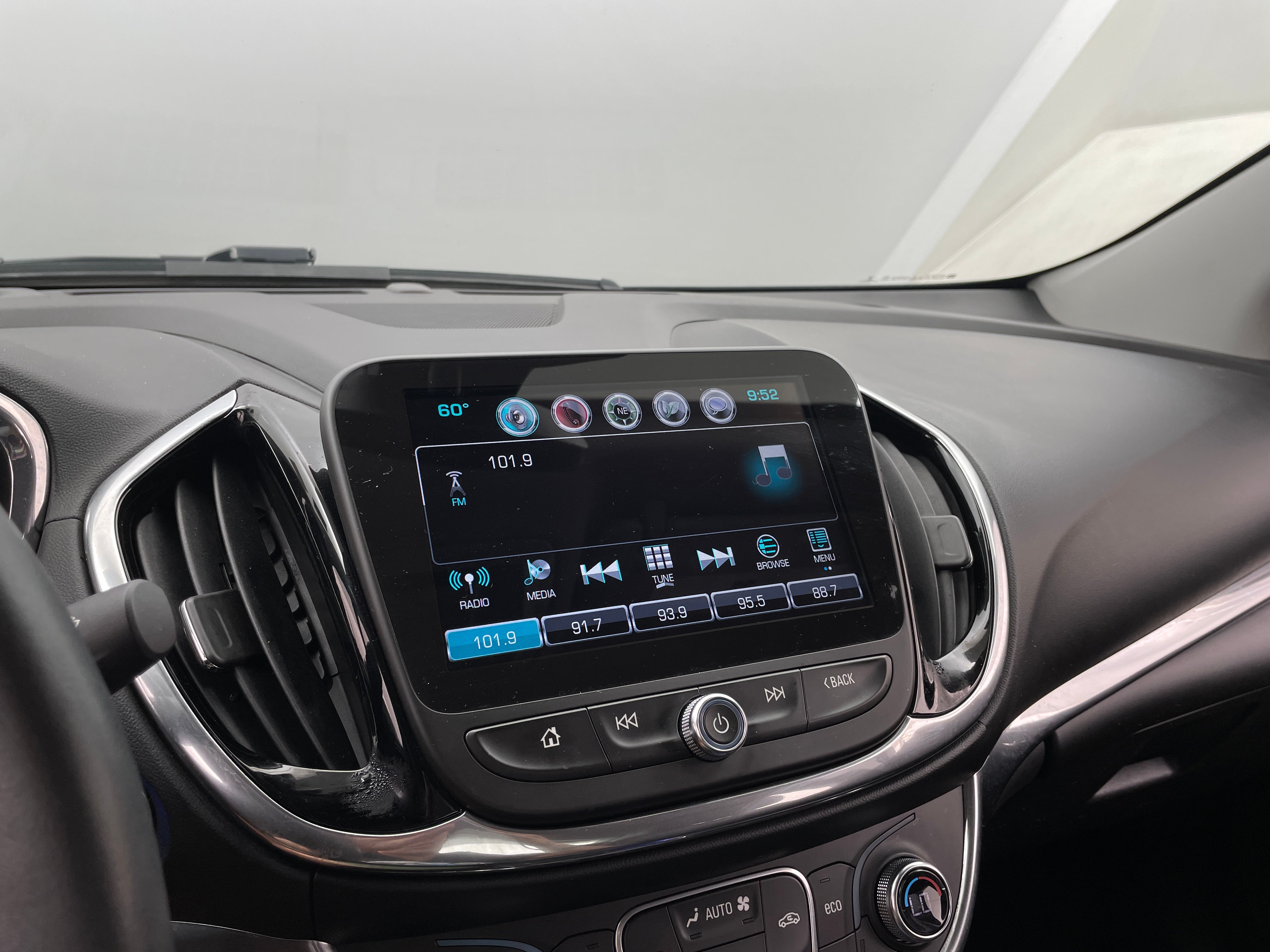 2017 Chevrolet Volt Premier 4