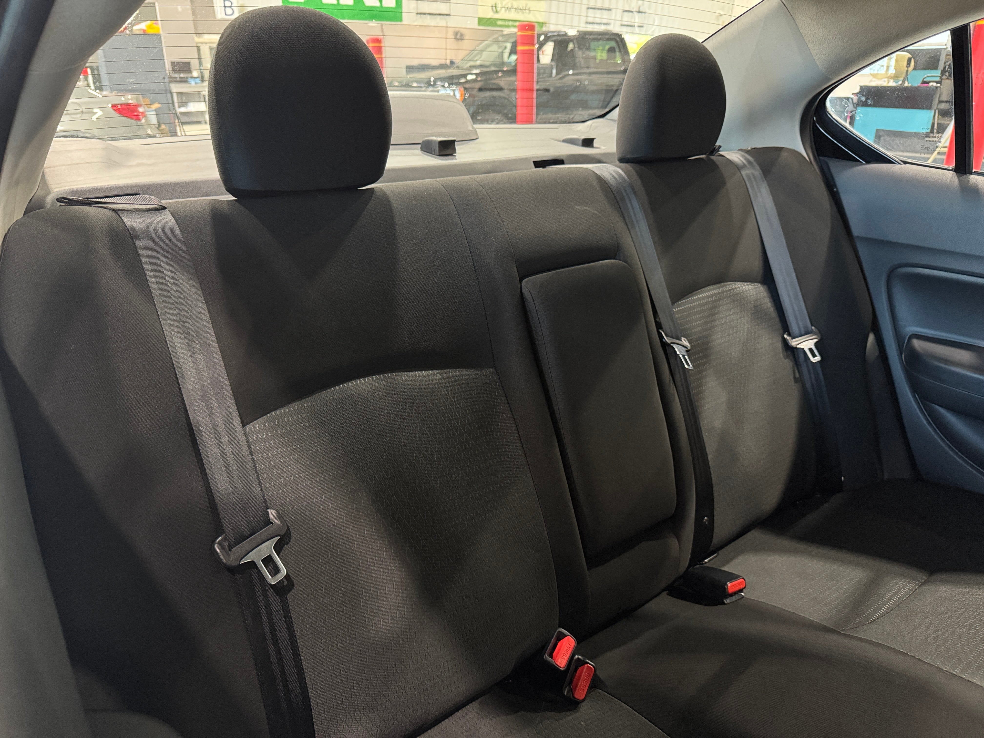 2022 Mitsubishi Mirage G4 LE 6