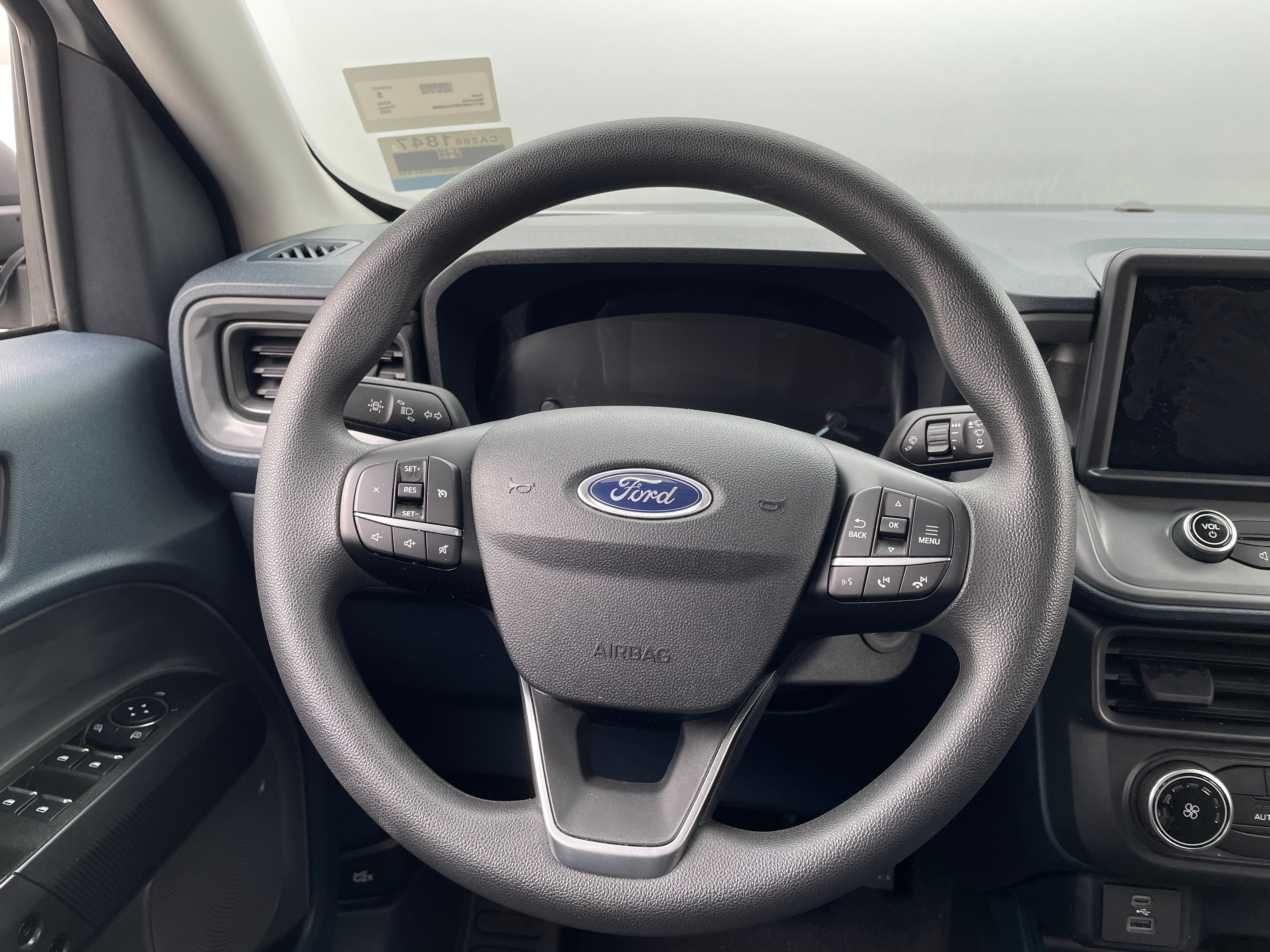 2023 Ford Maverick XL 5
