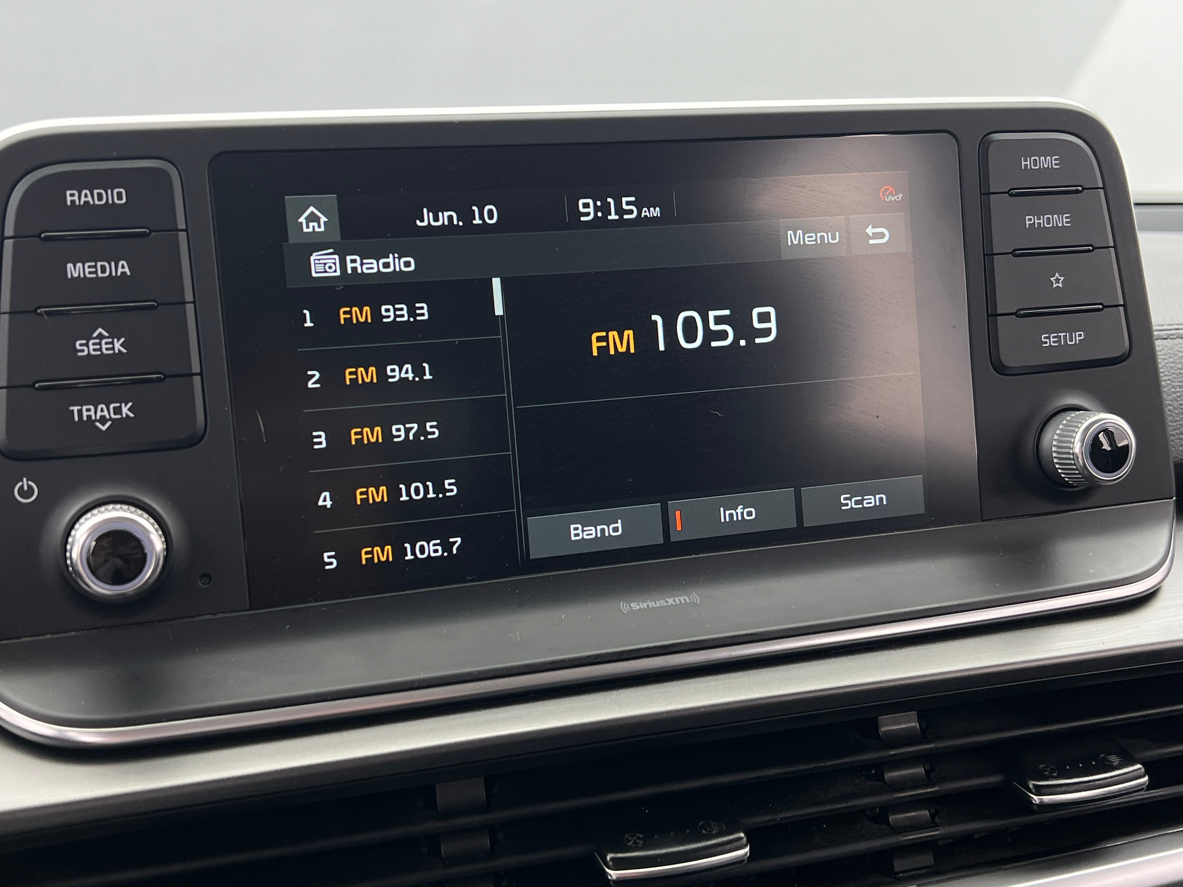 2021 Kia Telluride LX 3
