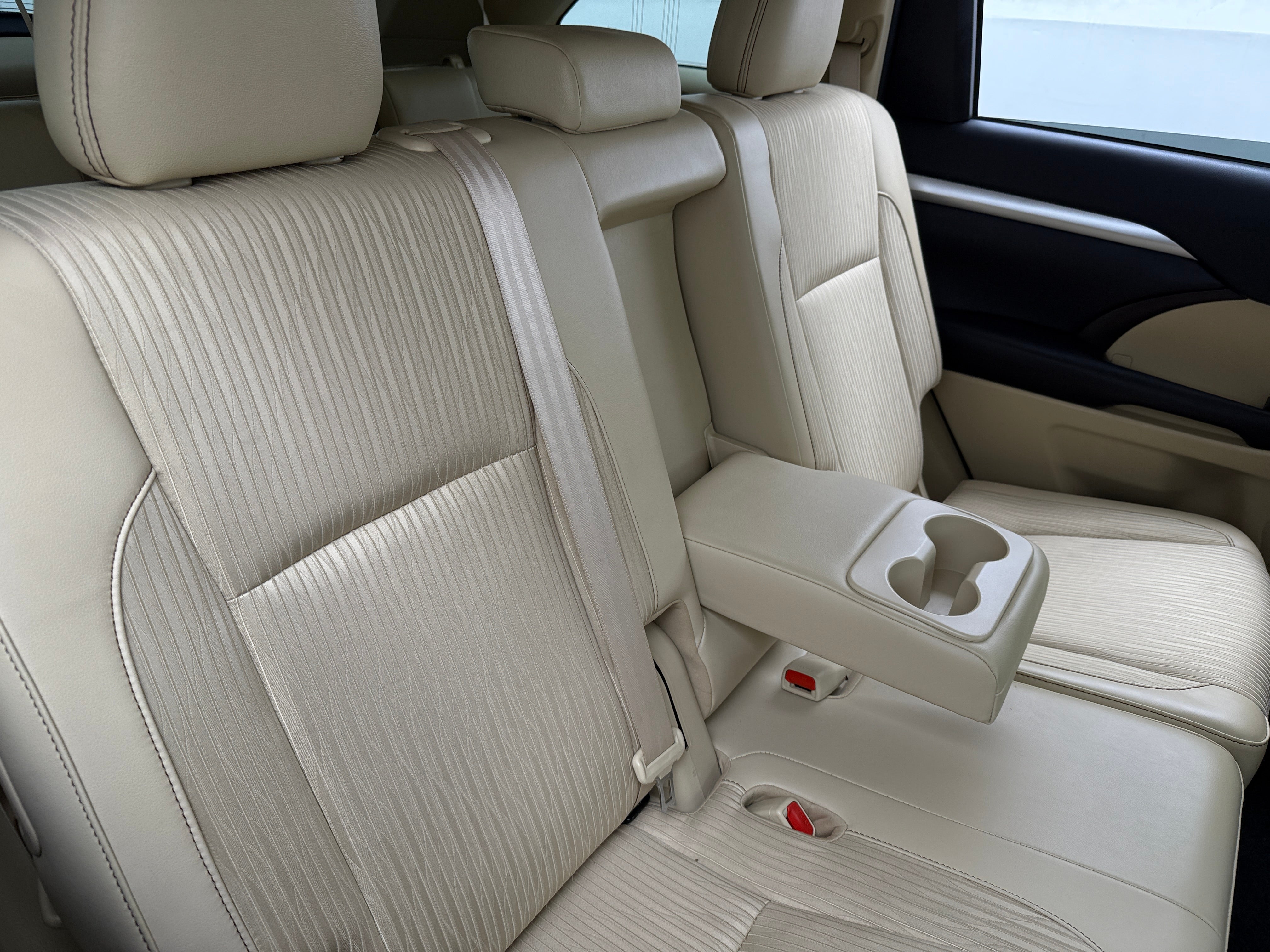 2019 Toyota Highlander Plus 5
