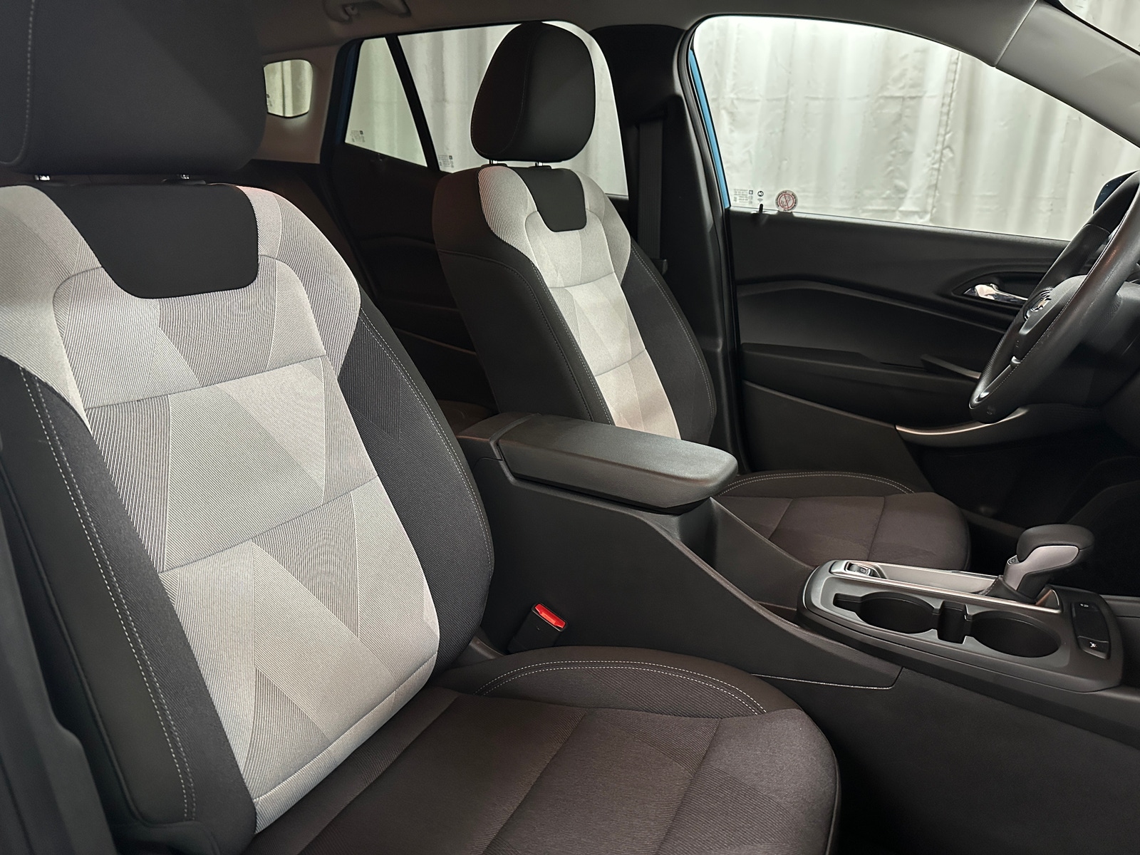 Thumbnail: 2025 Chevrolet Trax - 2