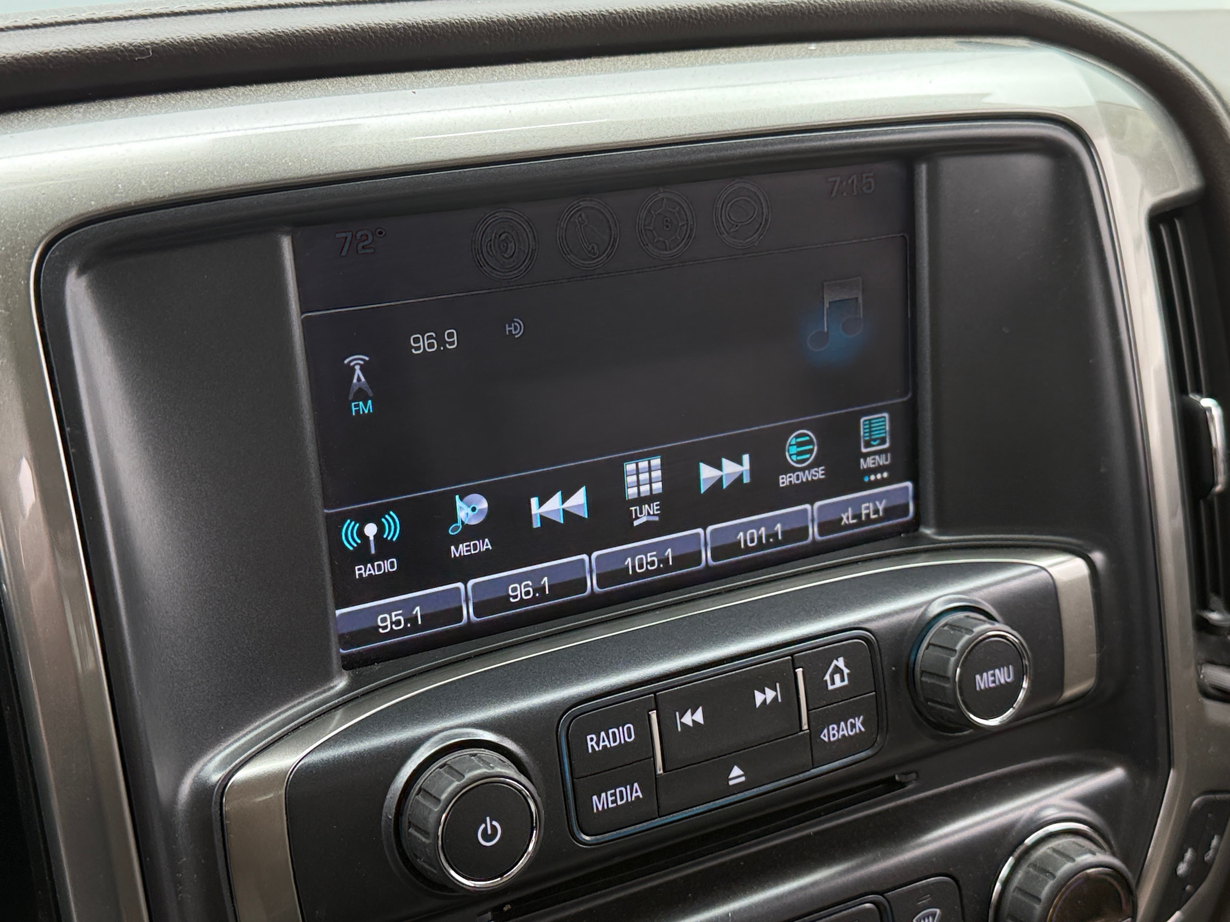 2018 Chevrolet Silverado 1500 LTZ 3