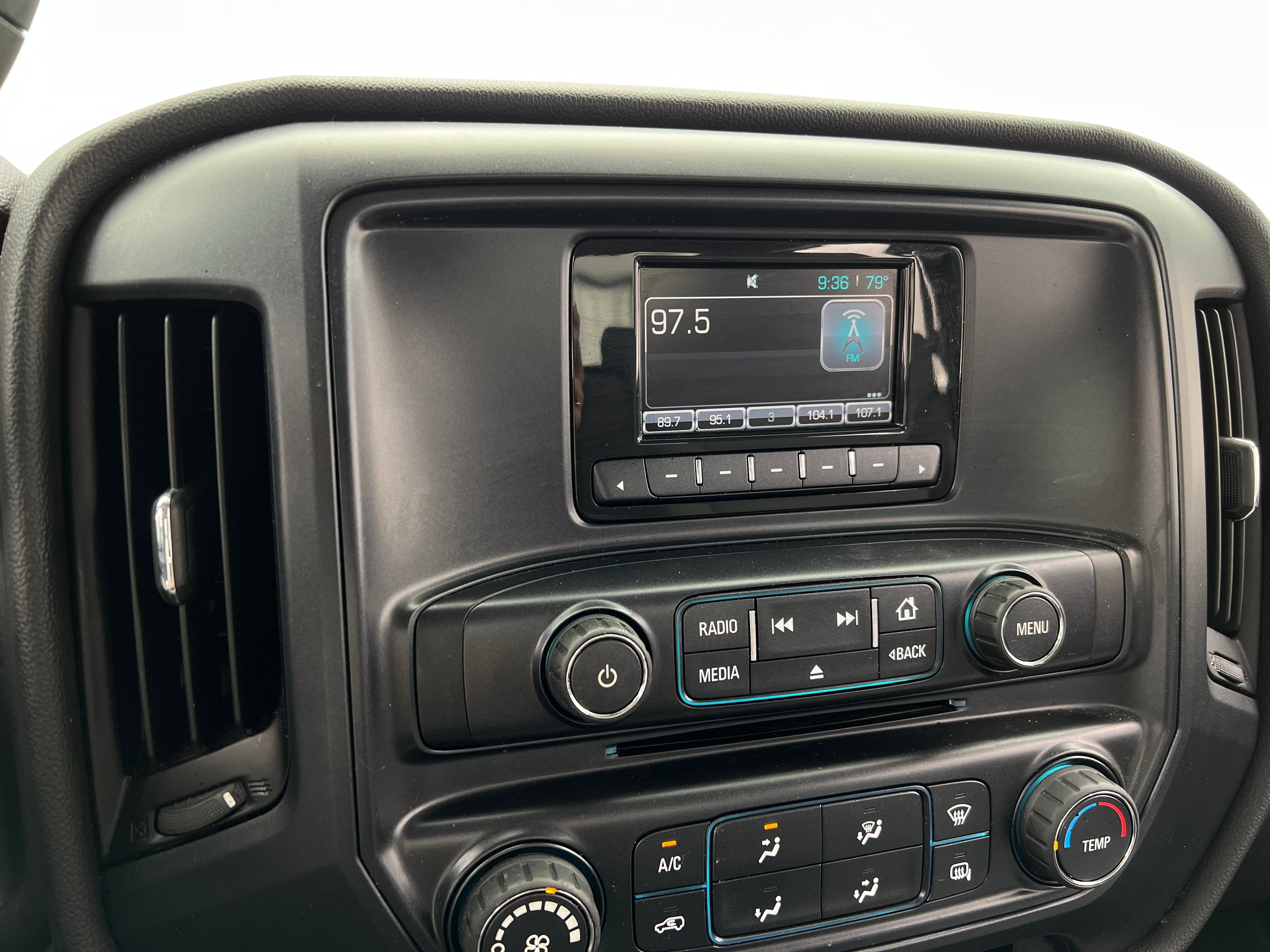 2015 Chevrolet Silverado 1500 LS2 4