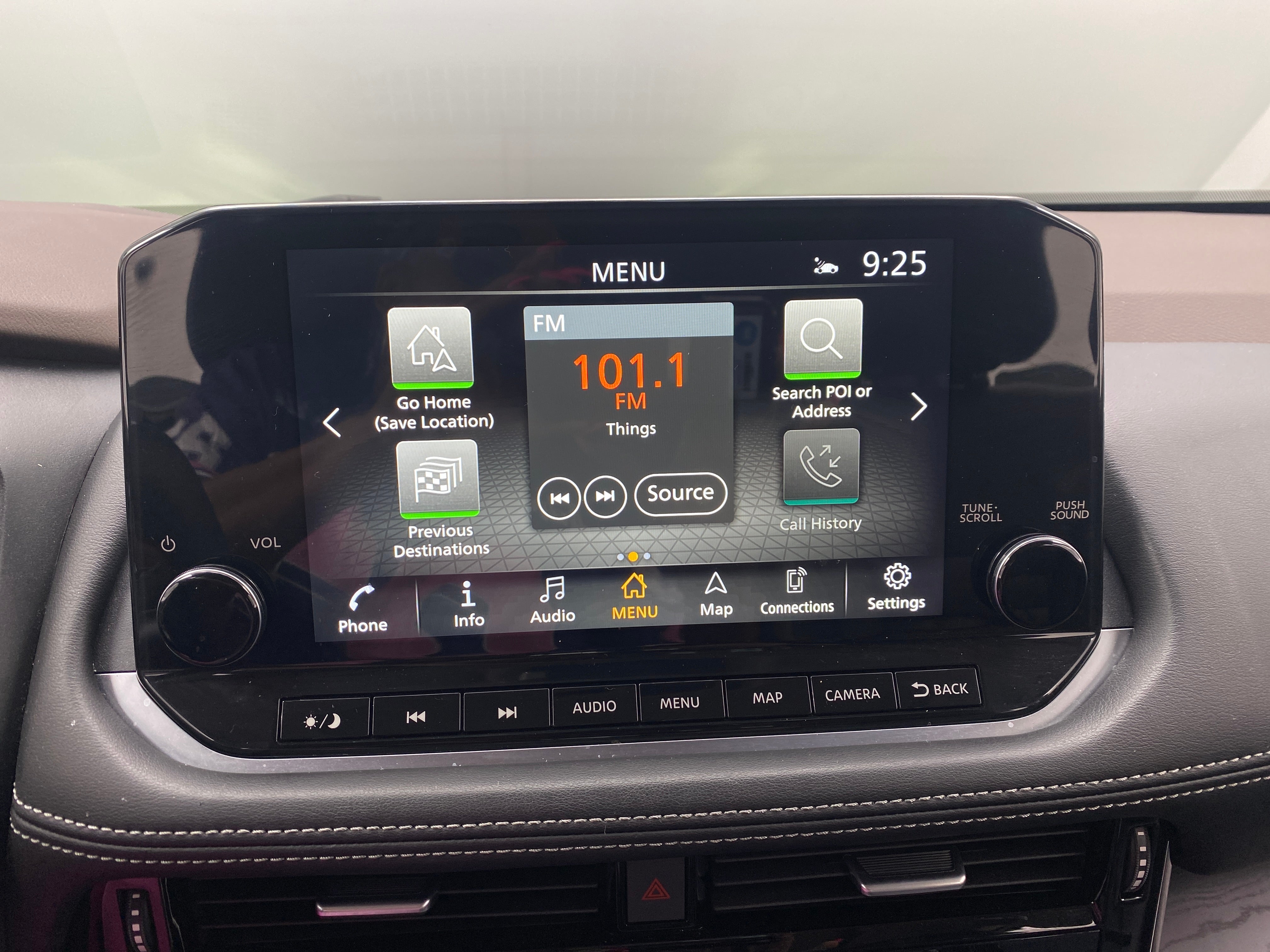 2022 Nissan Rogue Platinum 3