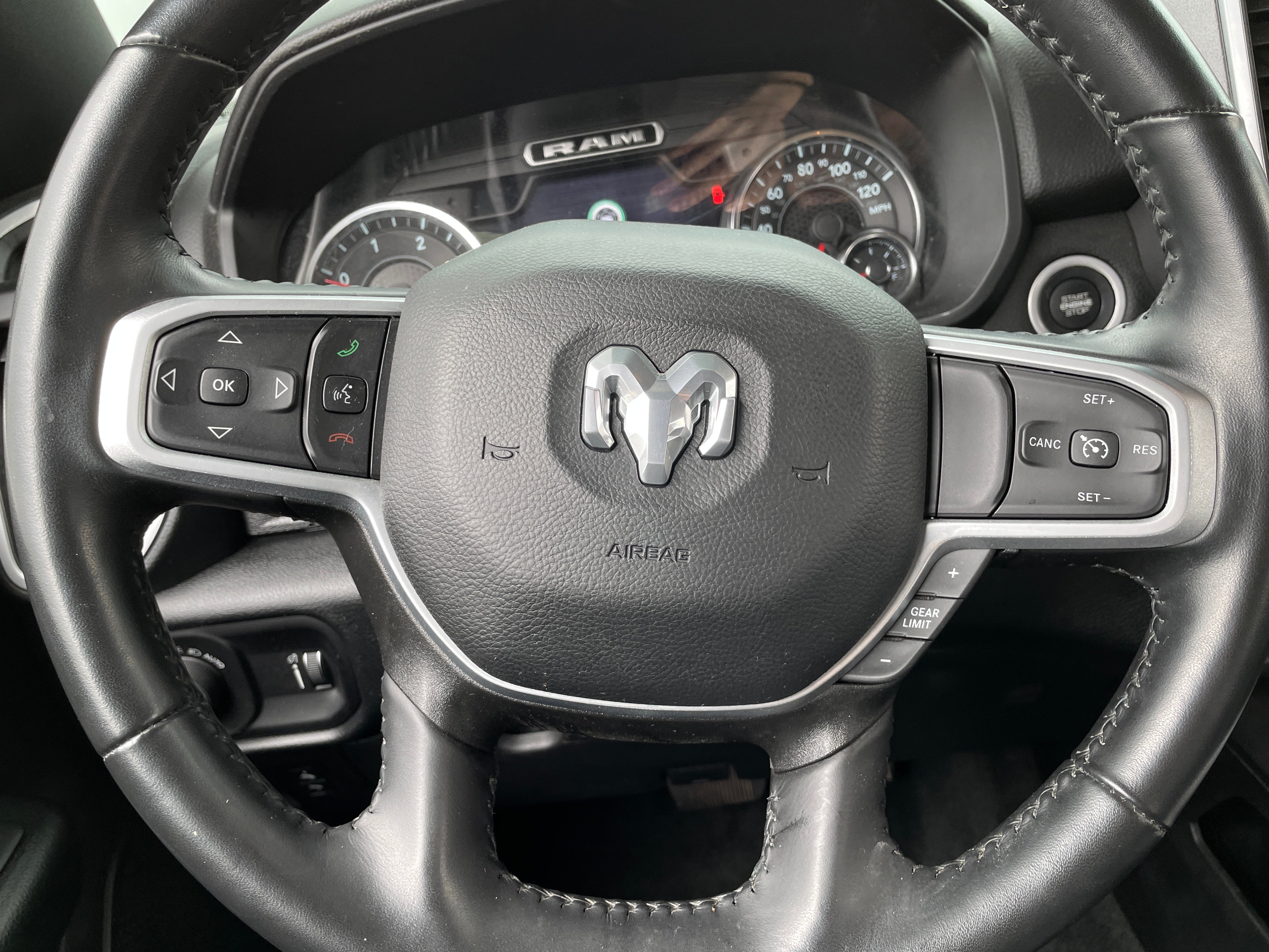2022 RAM 1500 Big Horn 5