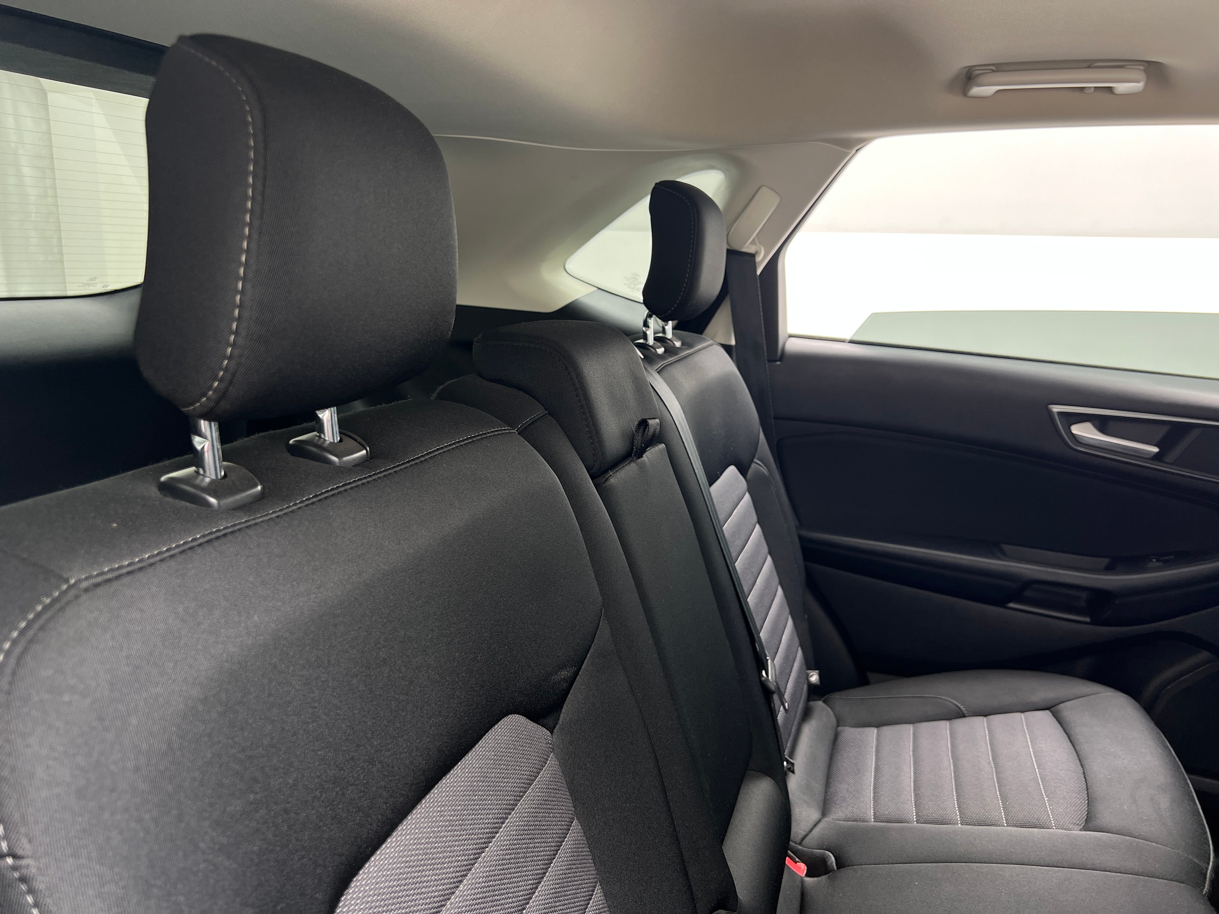 2017 Ford Edge SE 6