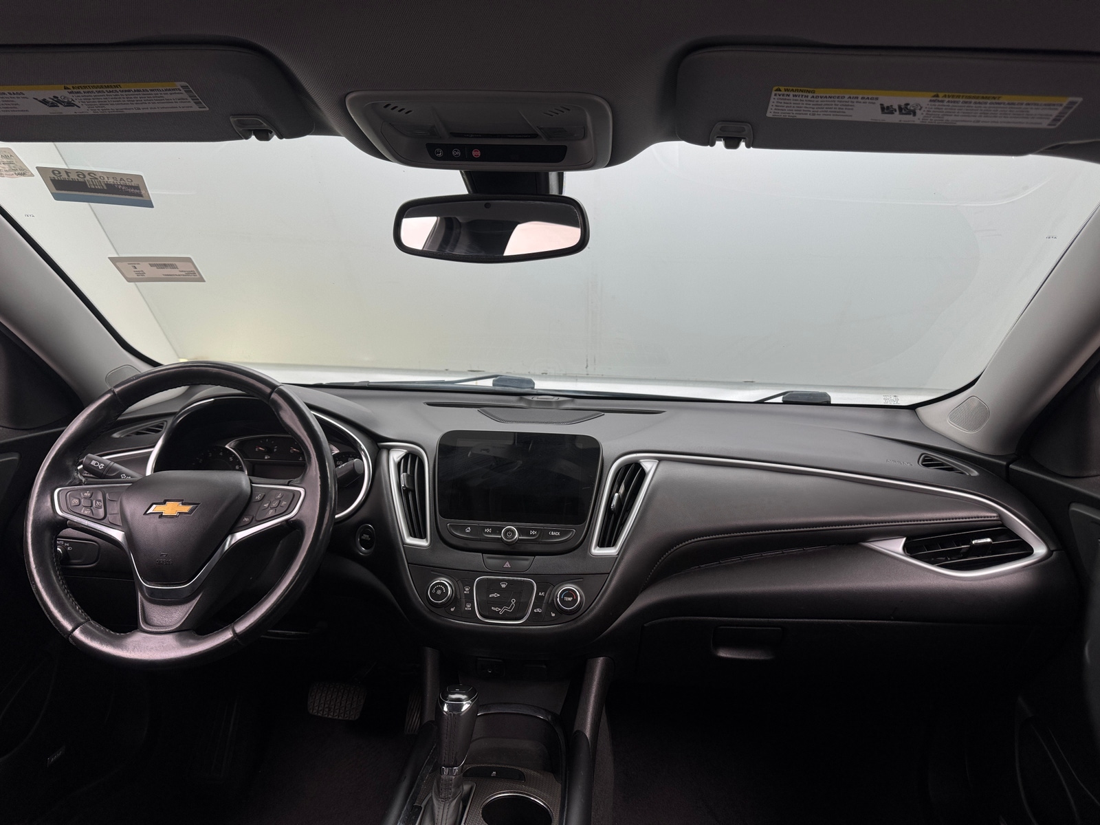 Thumbnail: 2018 Chevrolet Malibu - 2
