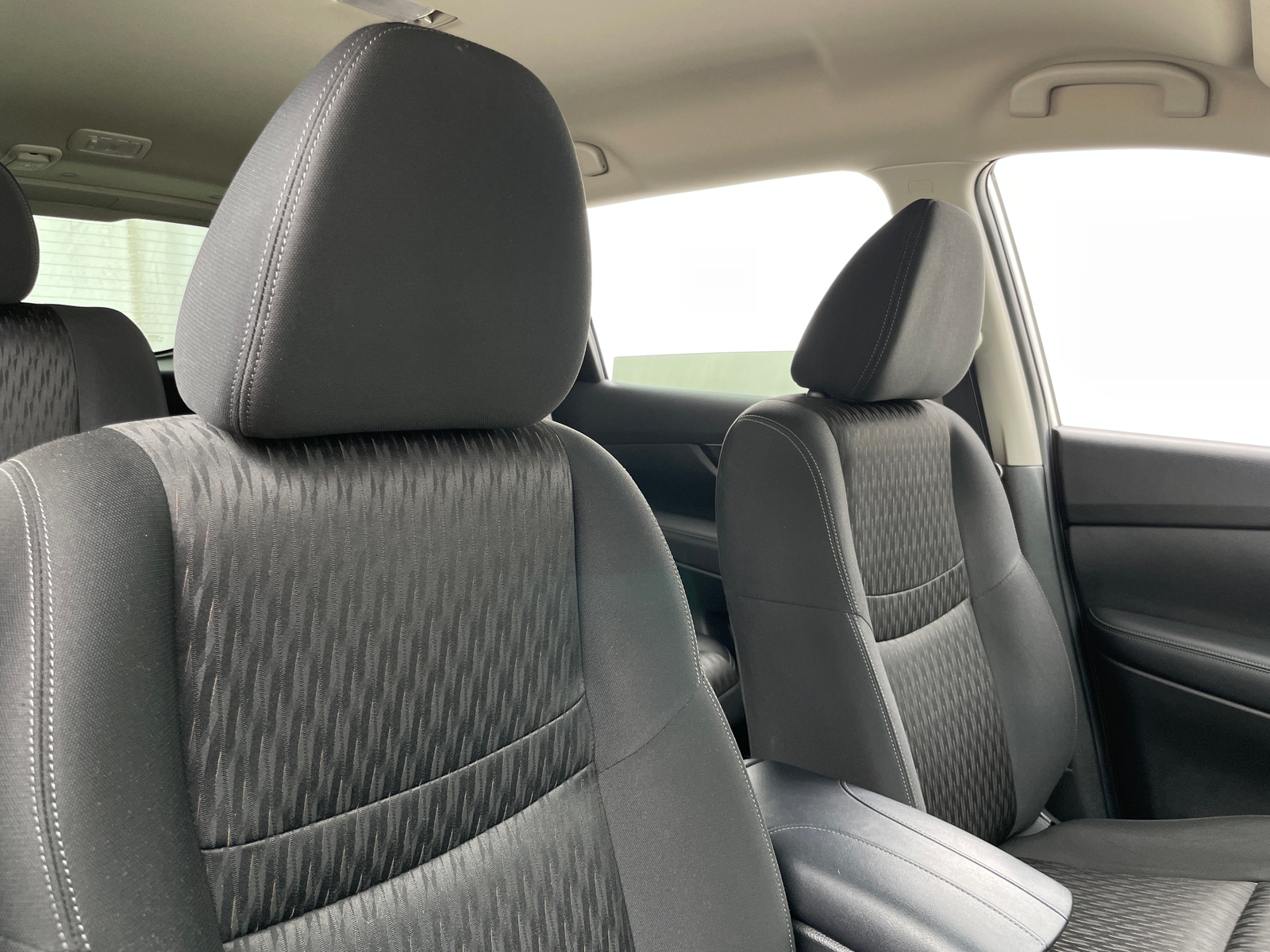 Thumbnail: 2019 Nissan Rogue - 2