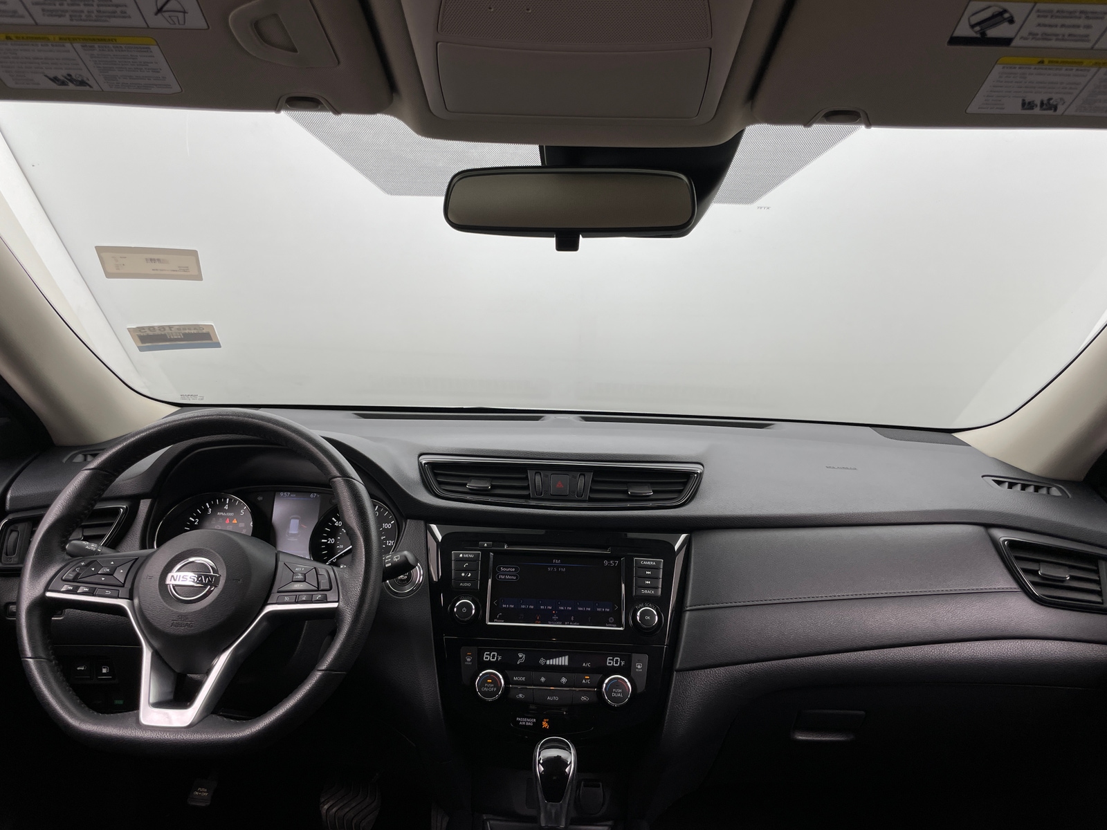 Thumbnail: 2019 Nissan Rogue - 3