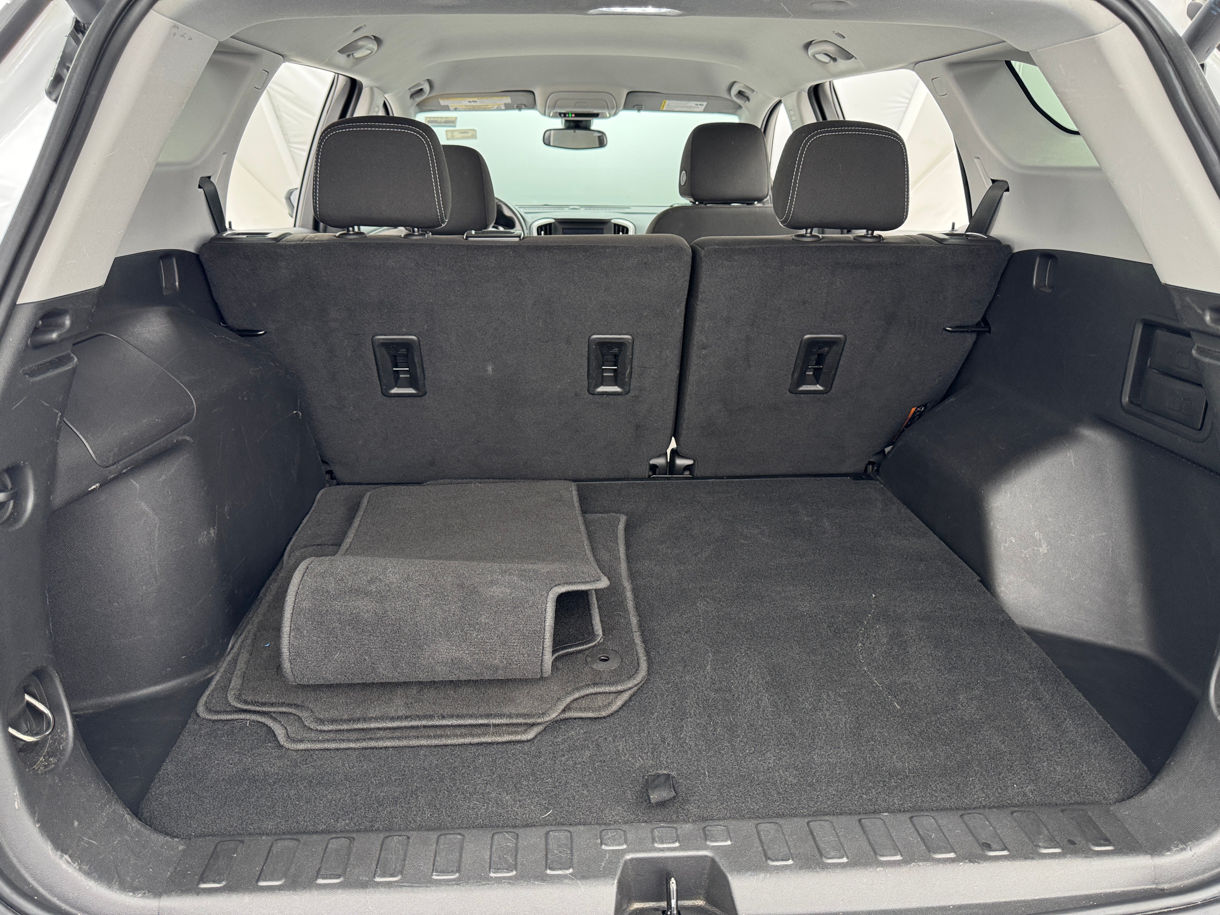 2023 GMC Terrain SLE 7