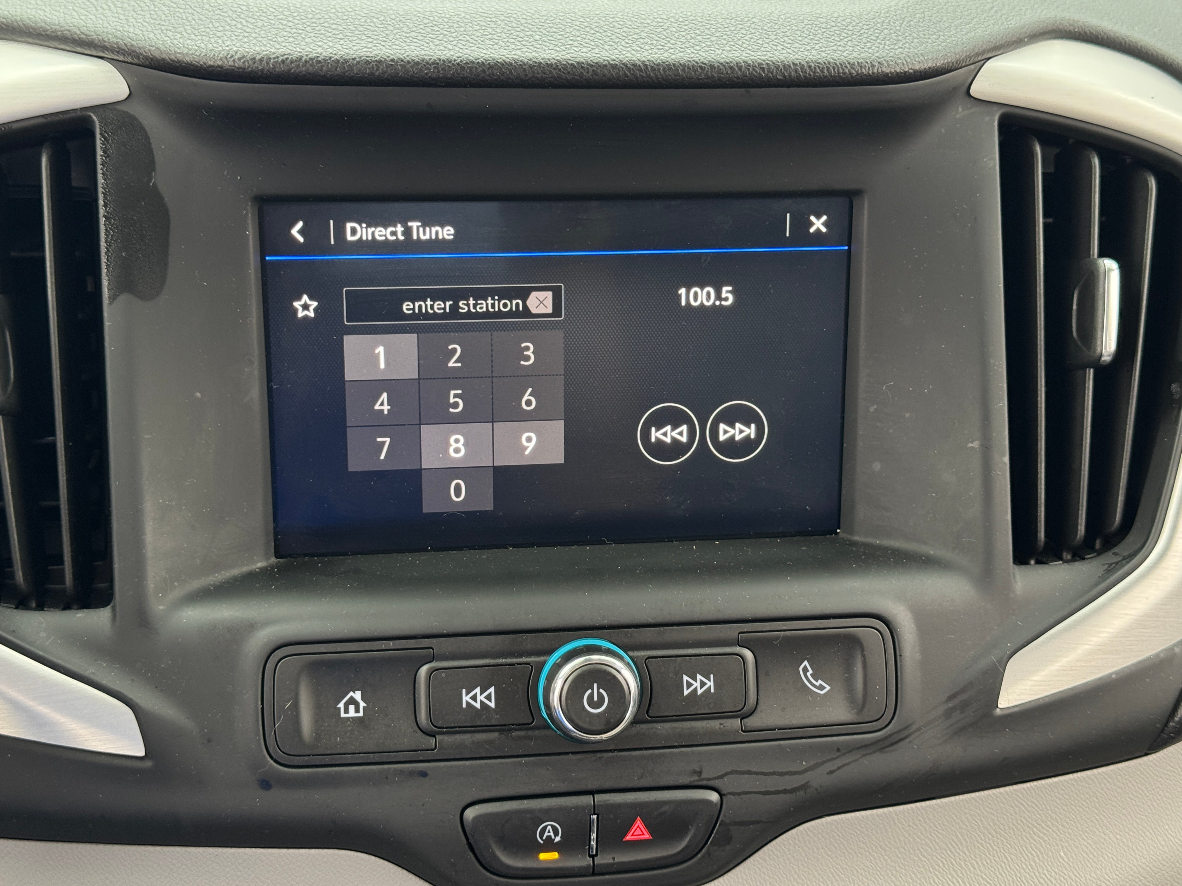 2023 GMC Terrain SLE 4