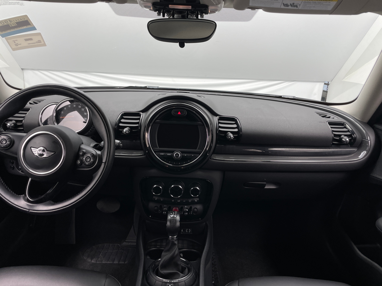 Thumbnail: 2017 MINI Cooper Clubman - 2