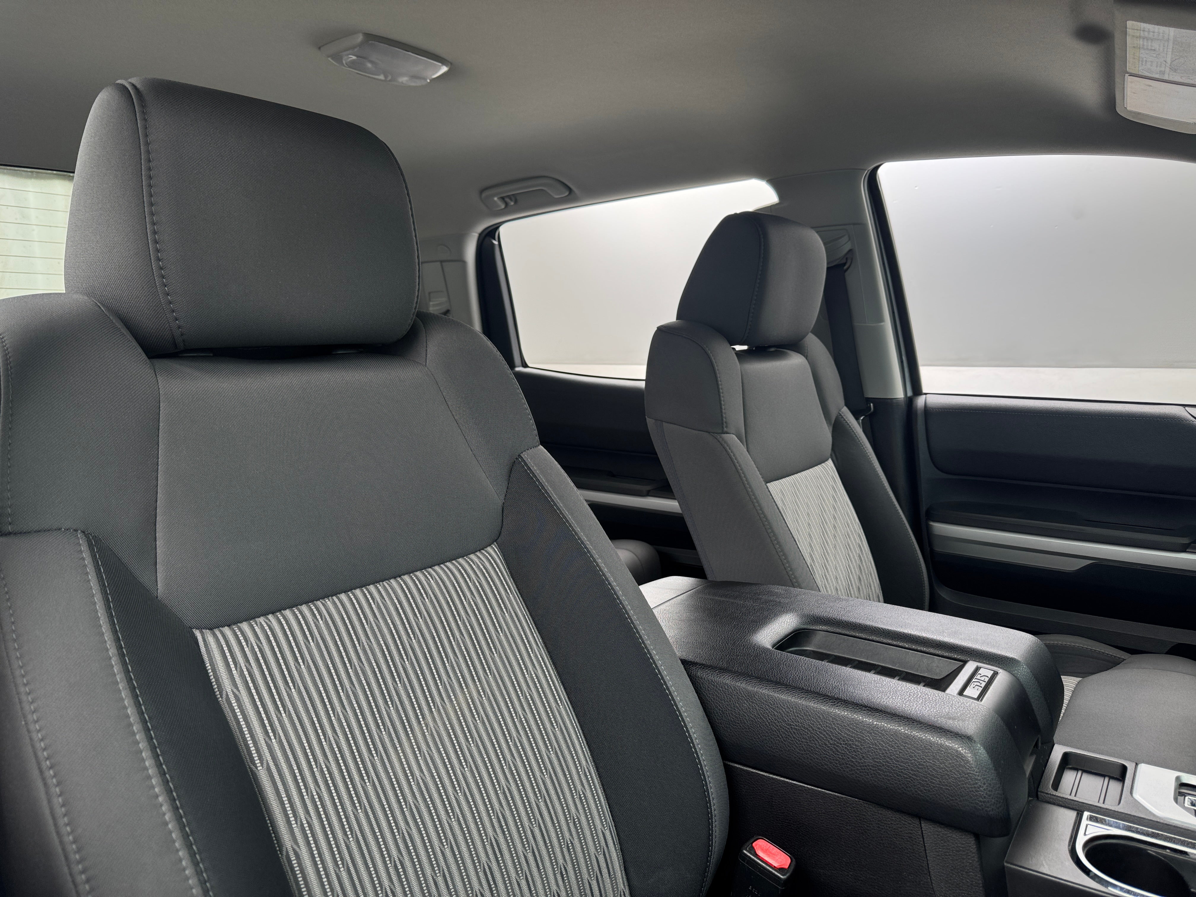Thumbnail: 2016 Toyota Tundra - 2