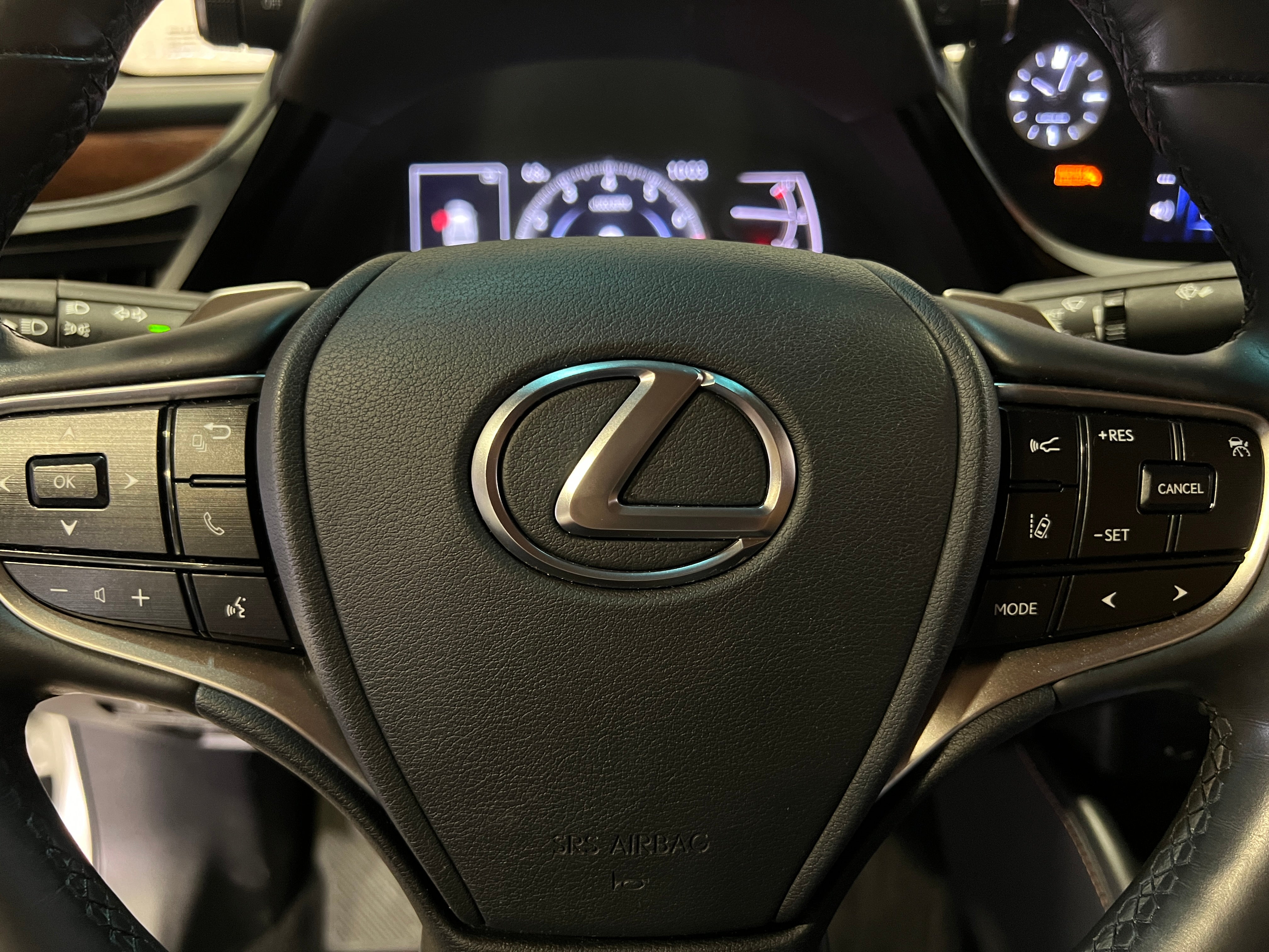 2022 Lexus ES 350 4