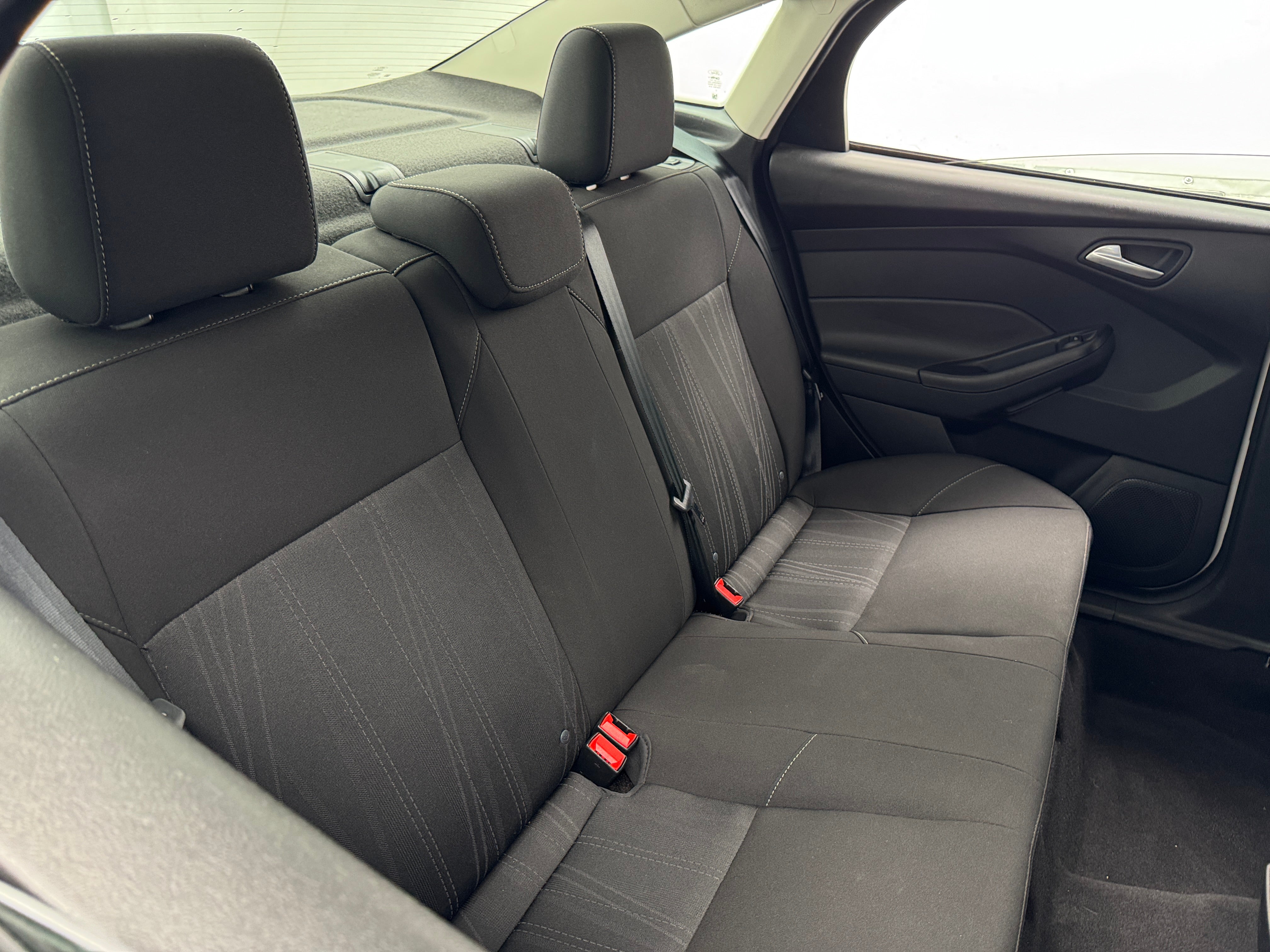 2018 Ford Focus SE 6