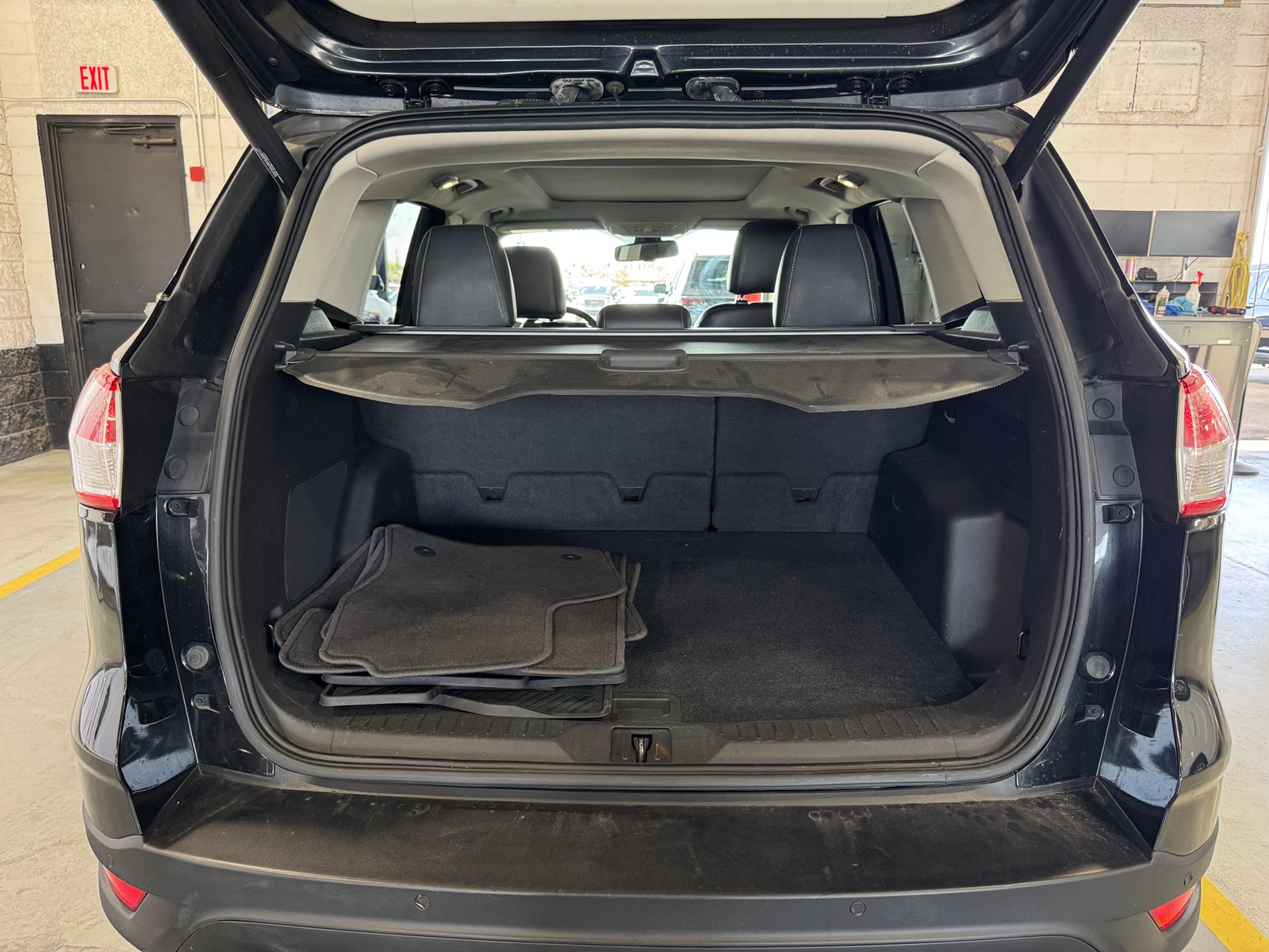 Thumbnail: 2015 Ford Escape - 6