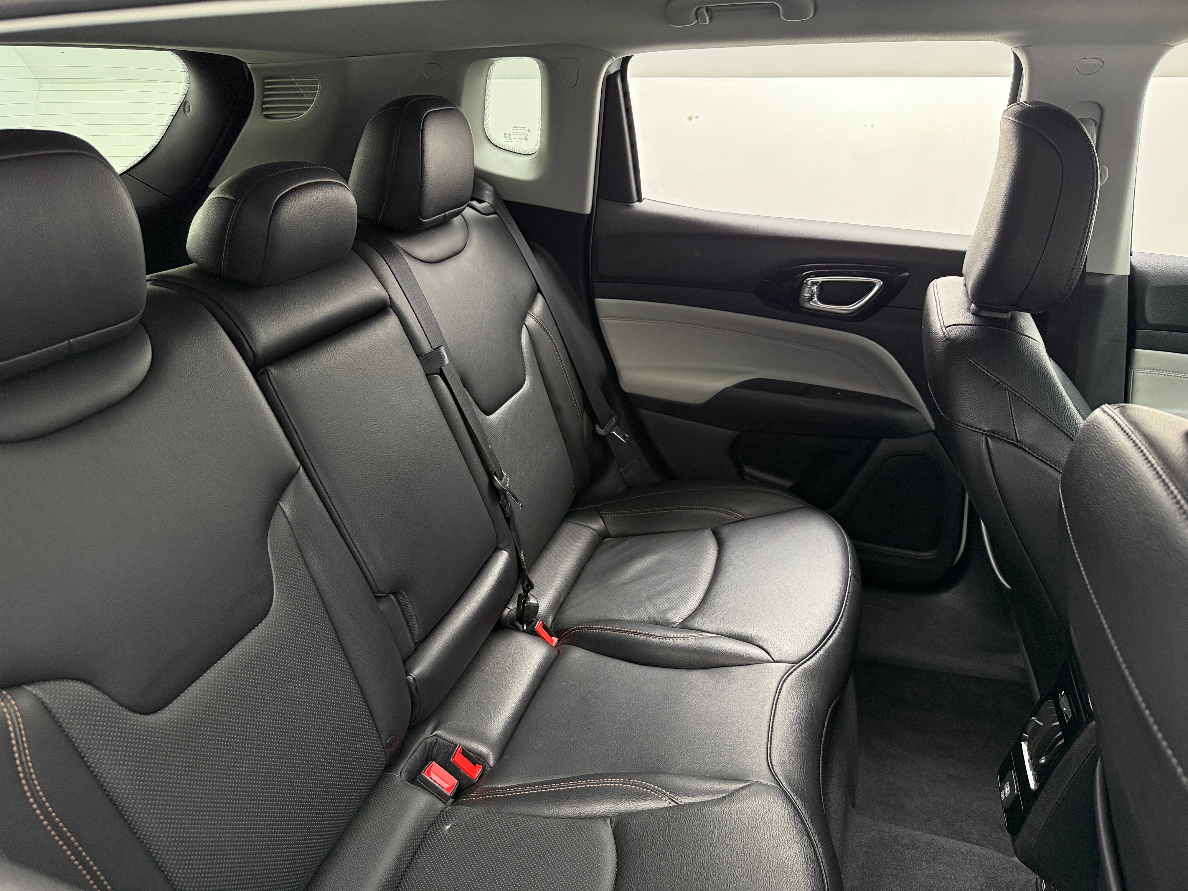 2022 Jeep Compass Limited 5