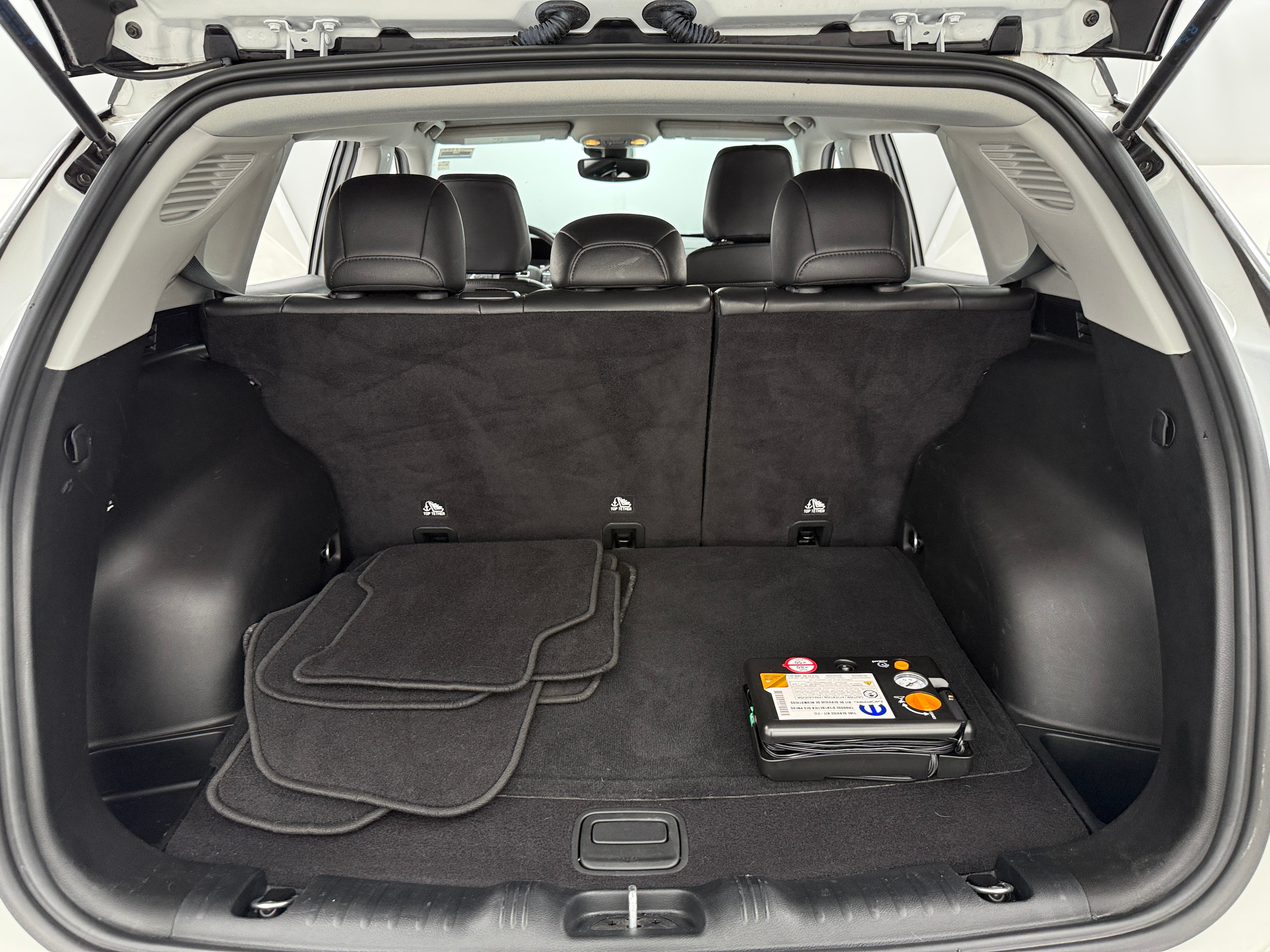 2022 Jeep Compass Limited 6