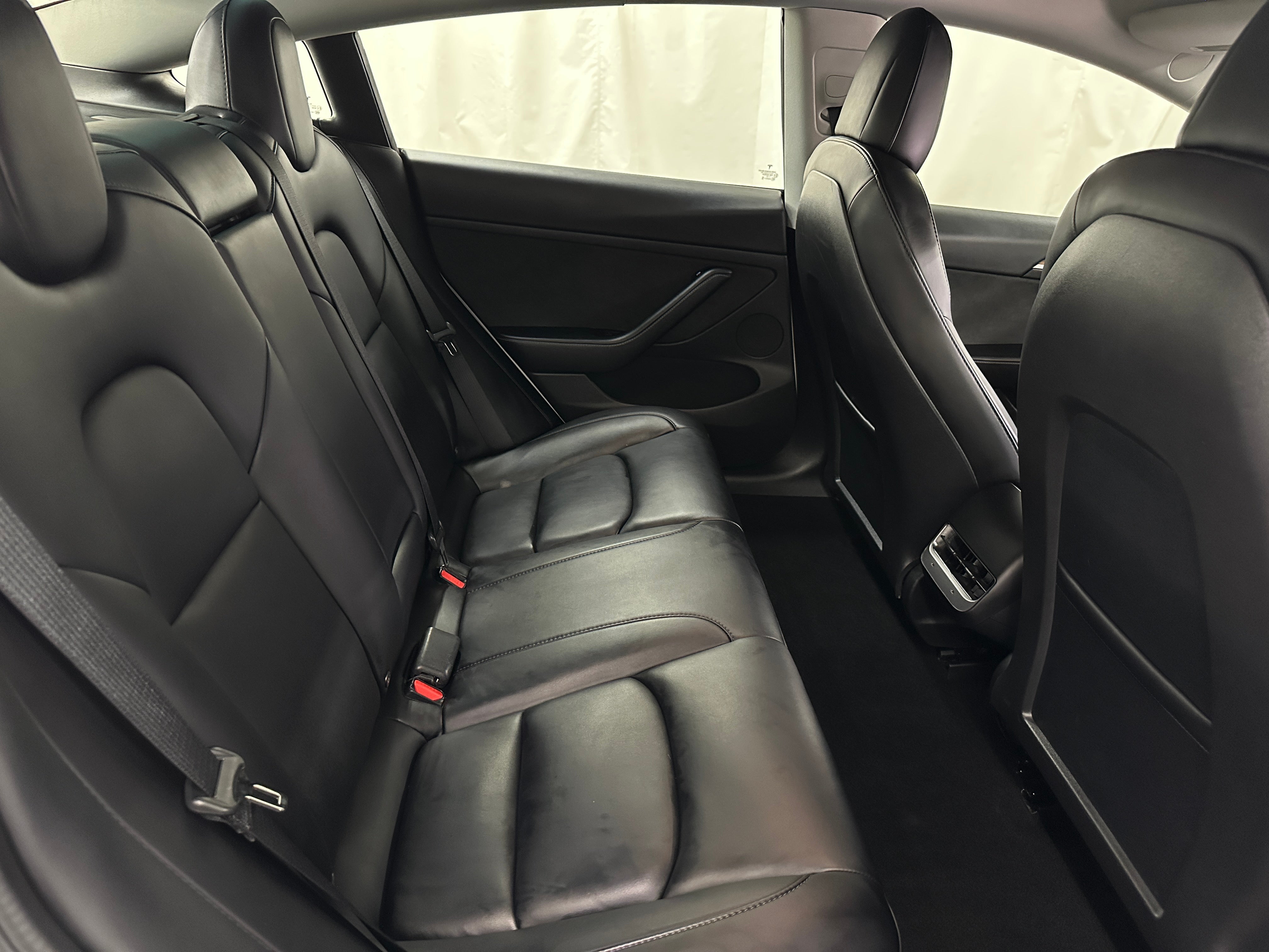 2022 Tesla Model 3 Long Range 5