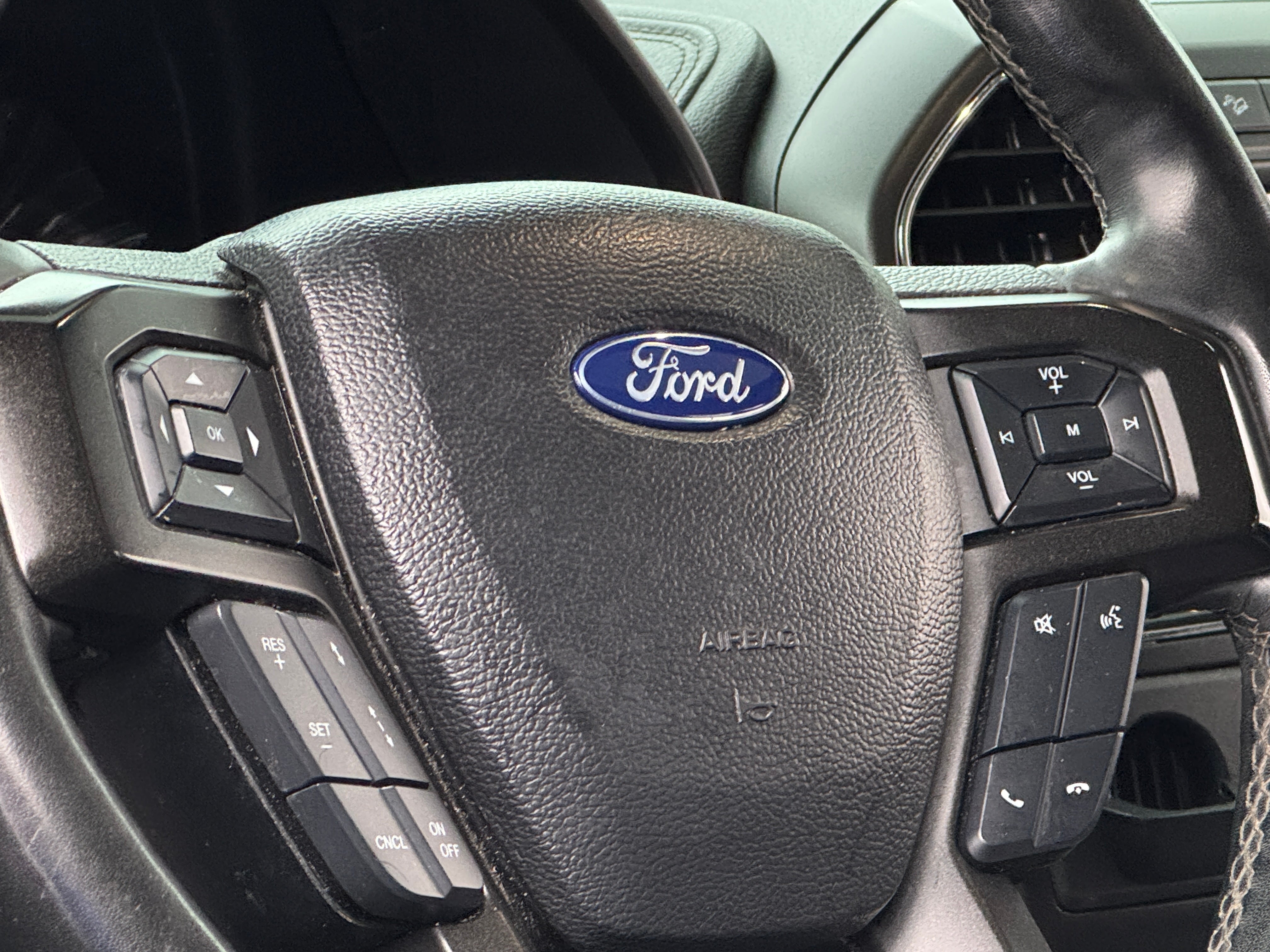 2019 Ford Expedition MAX Limited 4